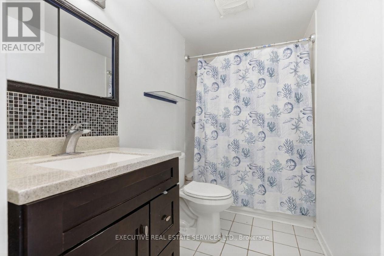 60 CHIPWOOD CRESCENT - 8