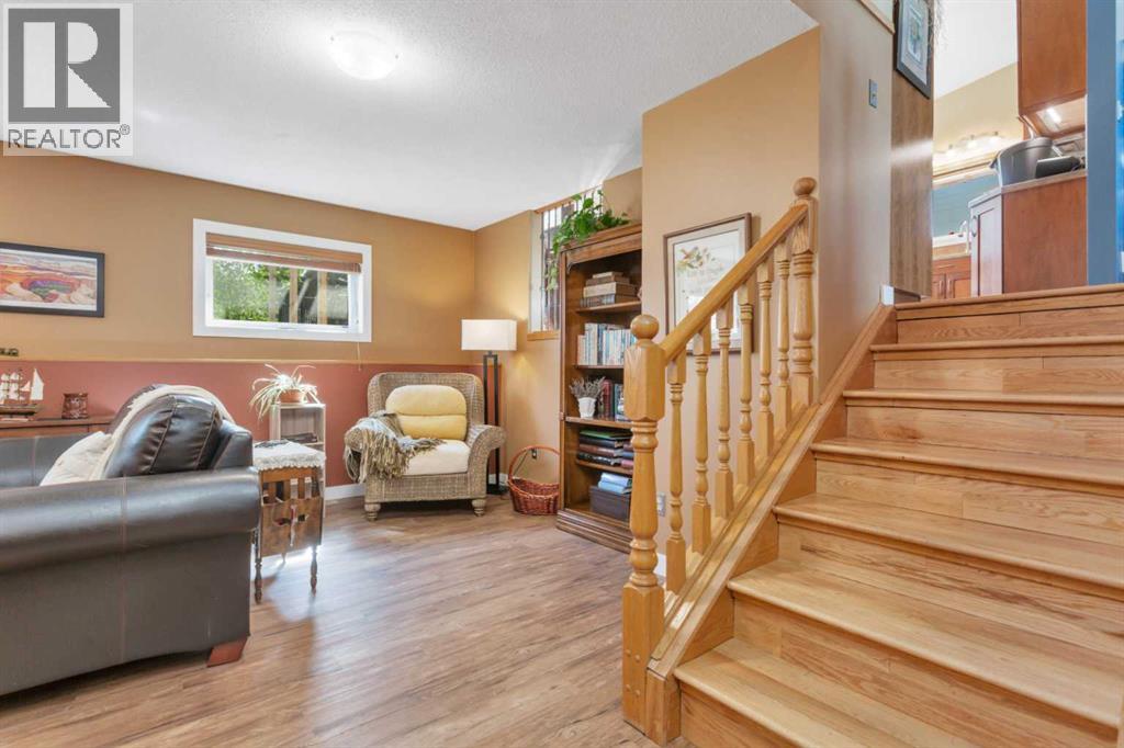 19 Donnelly Crescent - 25