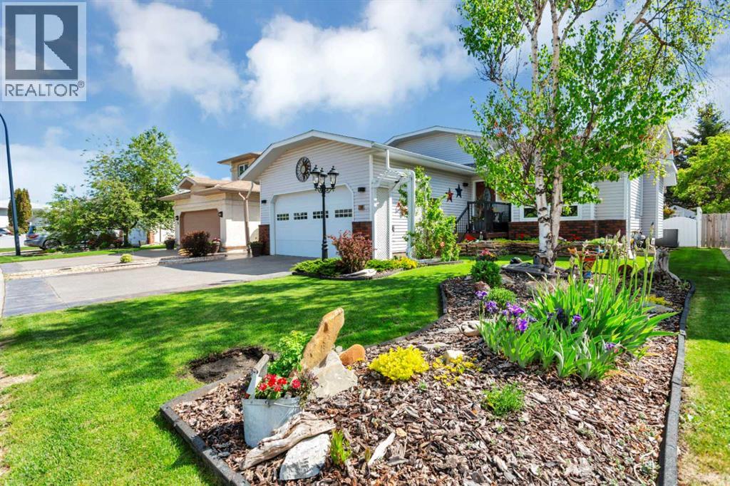 19 Donnelly Crescent - 2