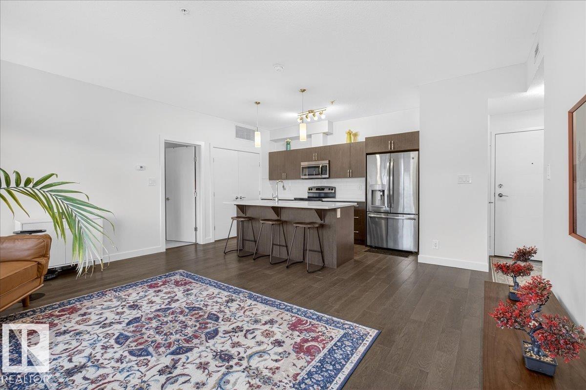 #406 8525 91 ST NW - 16