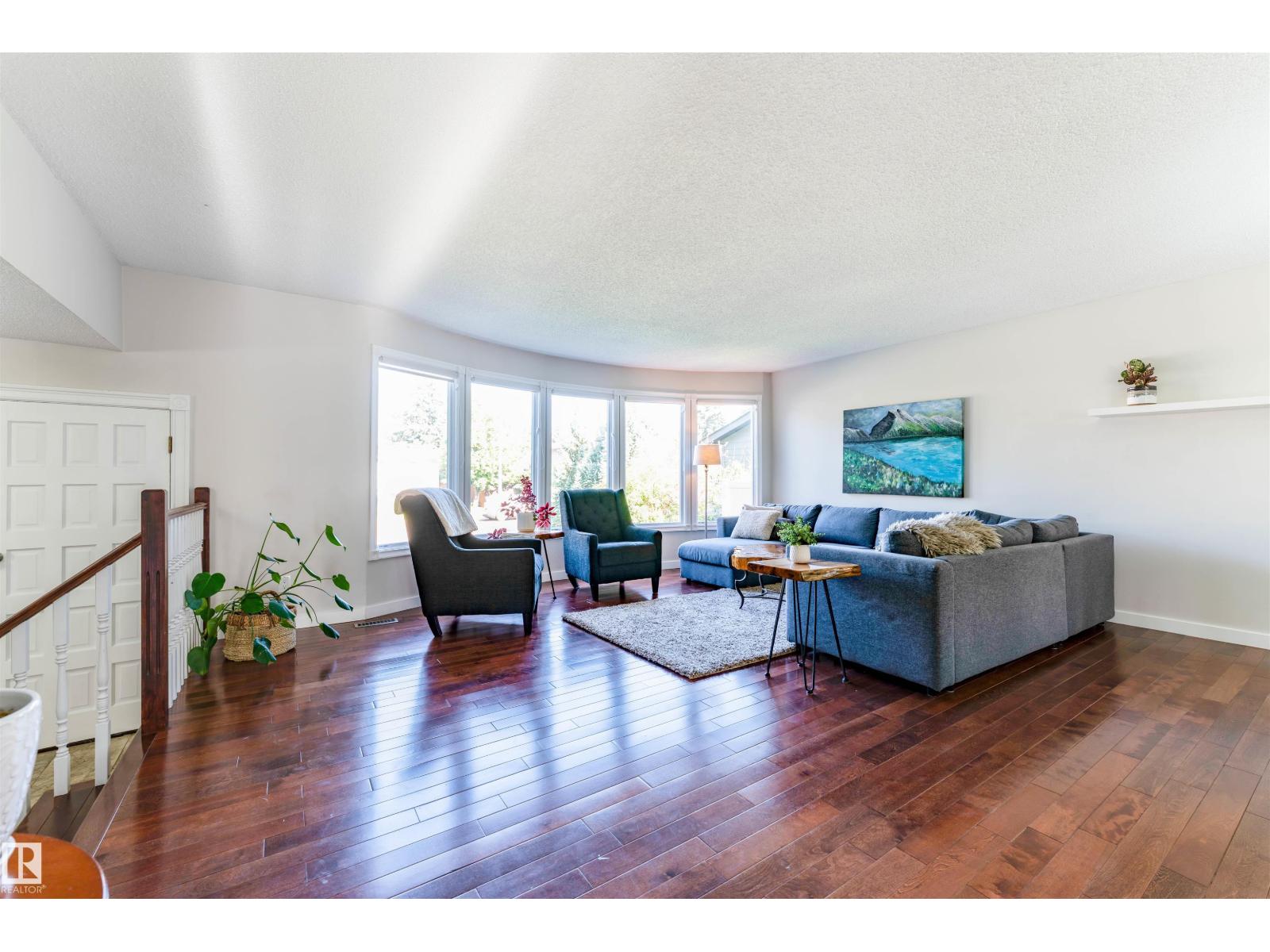 5212 142 ST NW - 22