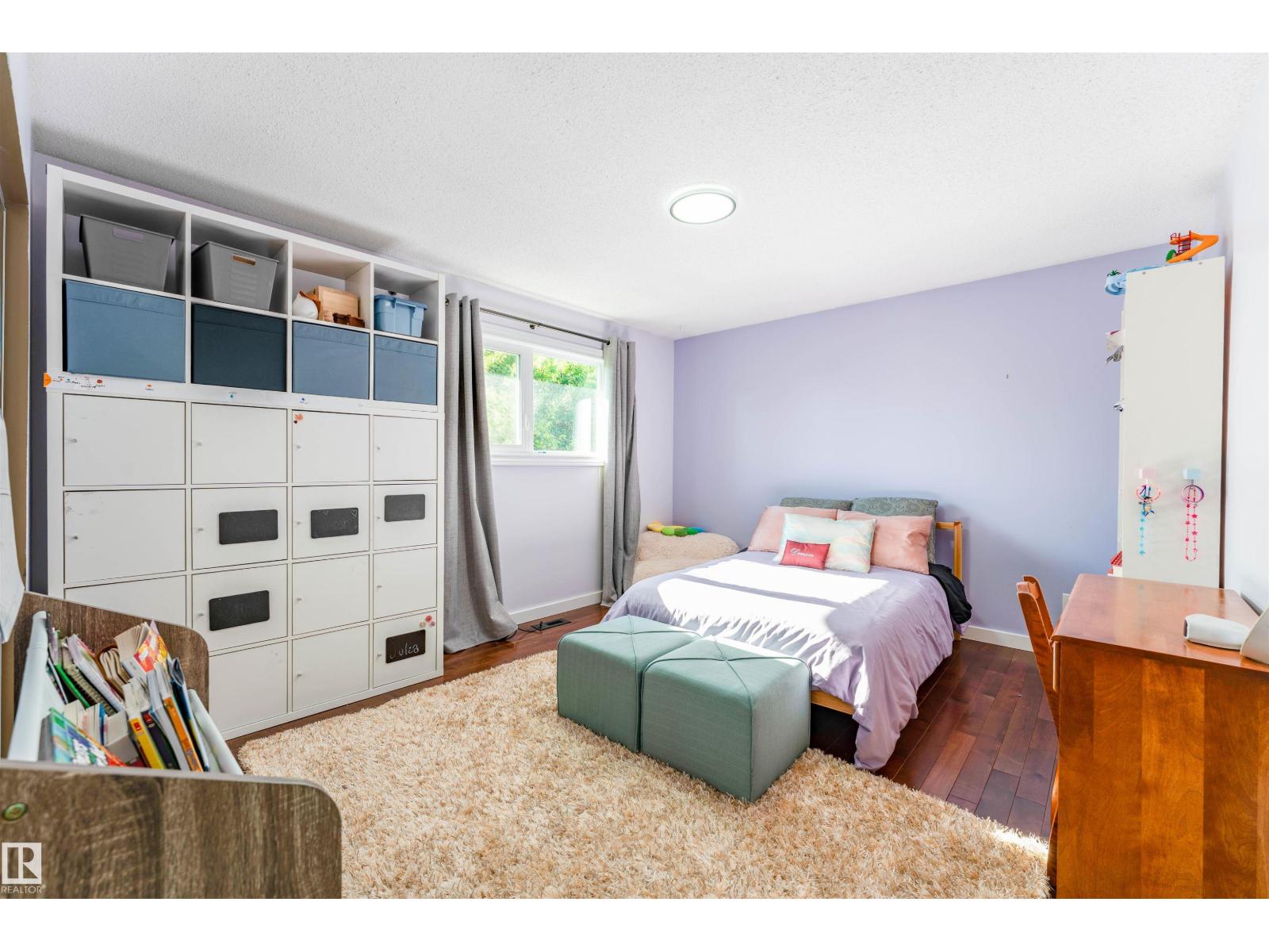 5212 142 ST NW - 41