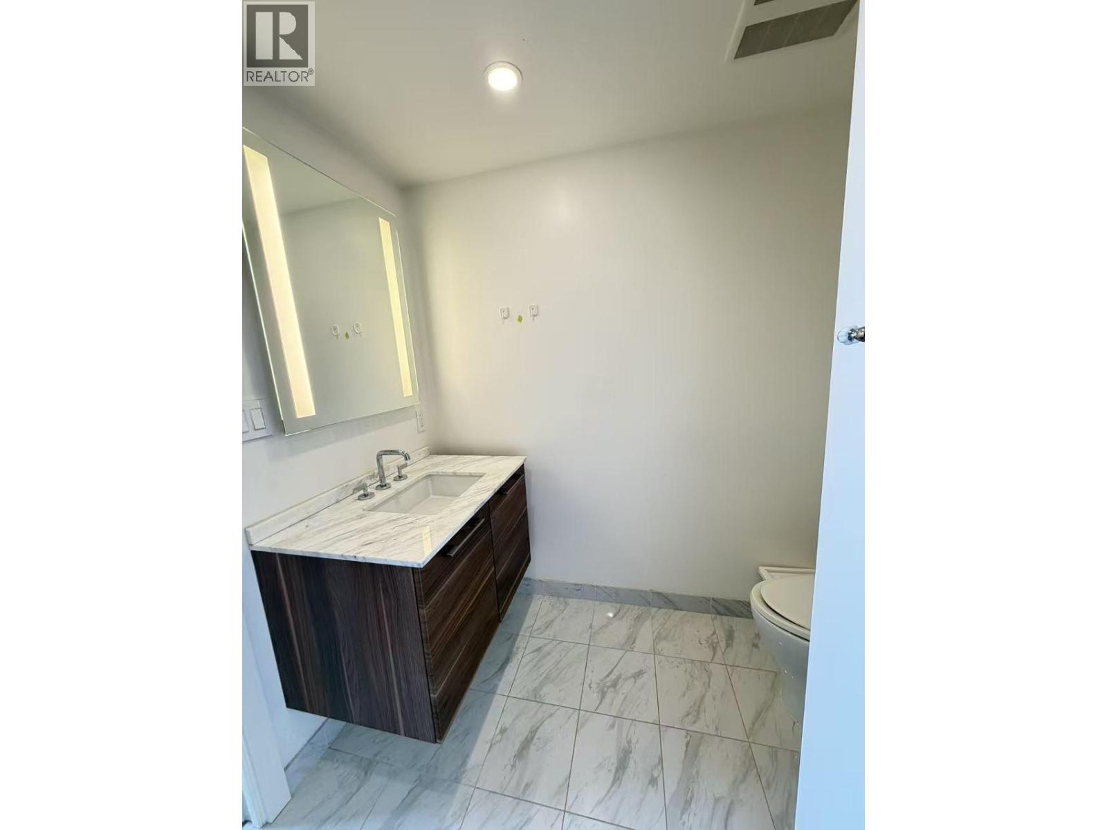 2 Bed, 2 Bath House for Rent in Vancouver – 8588 CORNISH STREET, Vancouver – MLS# R3128946 - Image 14