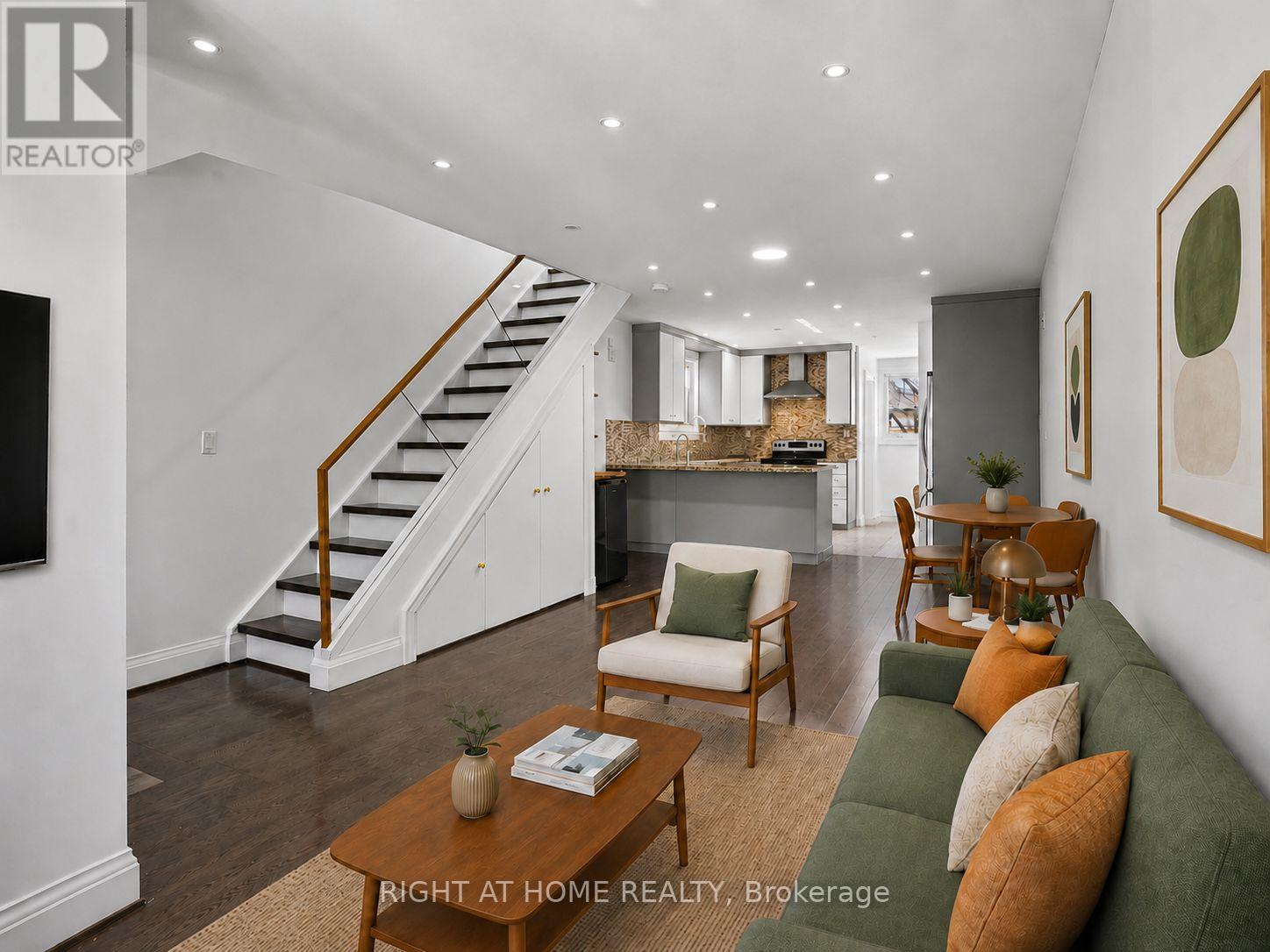 174 ROSETHORN AVENUE - 3