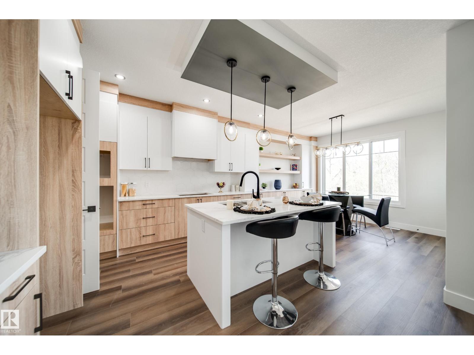 8808 183 AV NW - 14