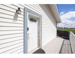 Bedroom 2 - 10232 101 St, Westlock, AB T7P1X9 Photo 6