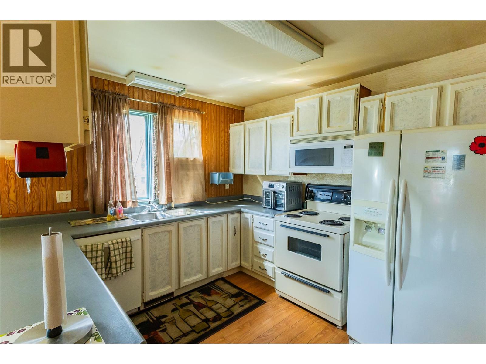 4828 / 4830 47 Avenue - 13