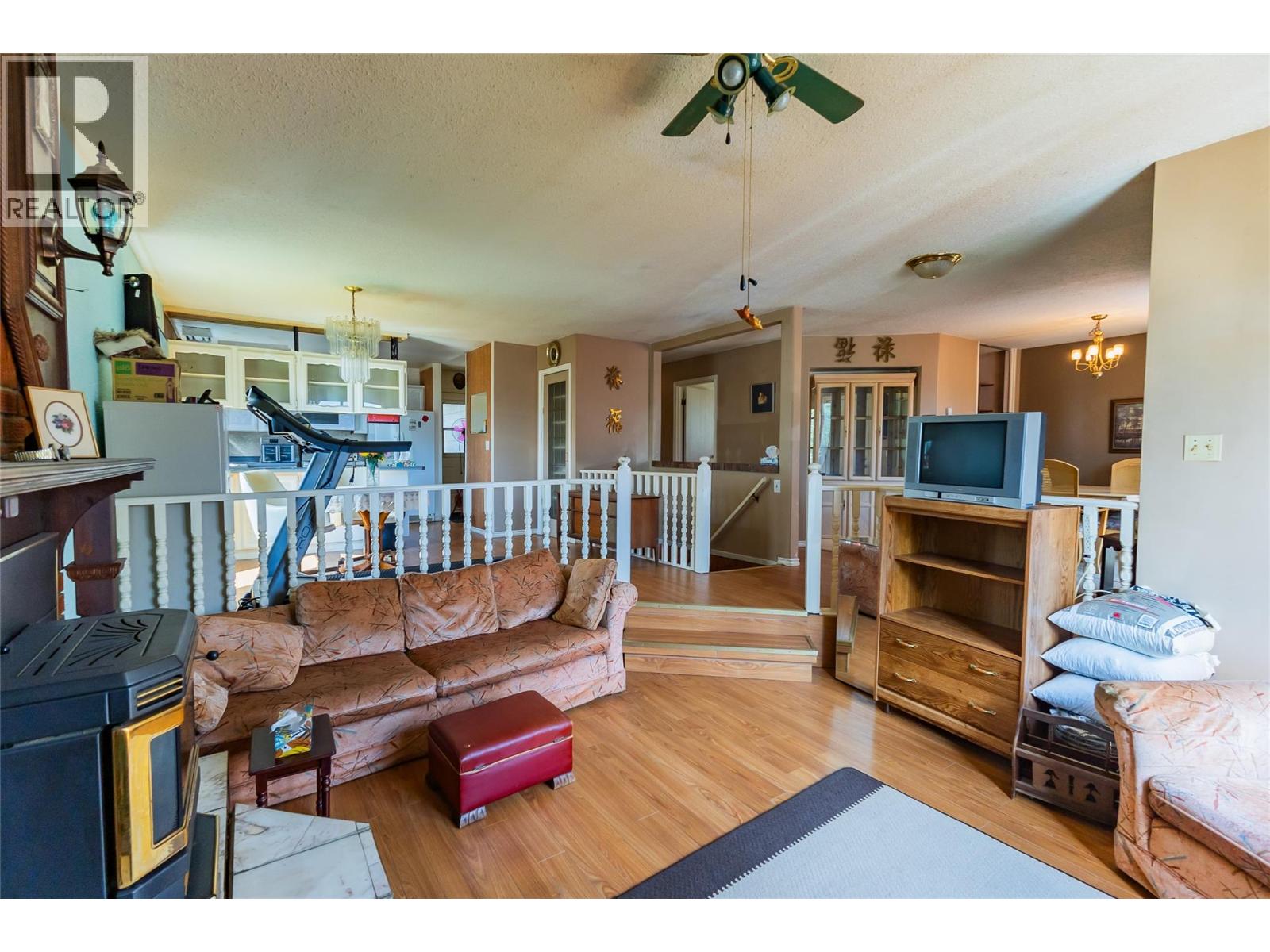 4828 / 4830 47 Avenue - 31
