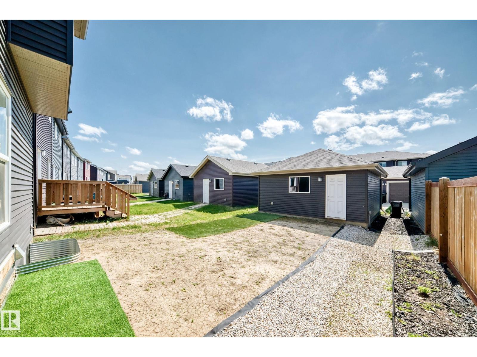 4027 Hawthorn LI SW - 54