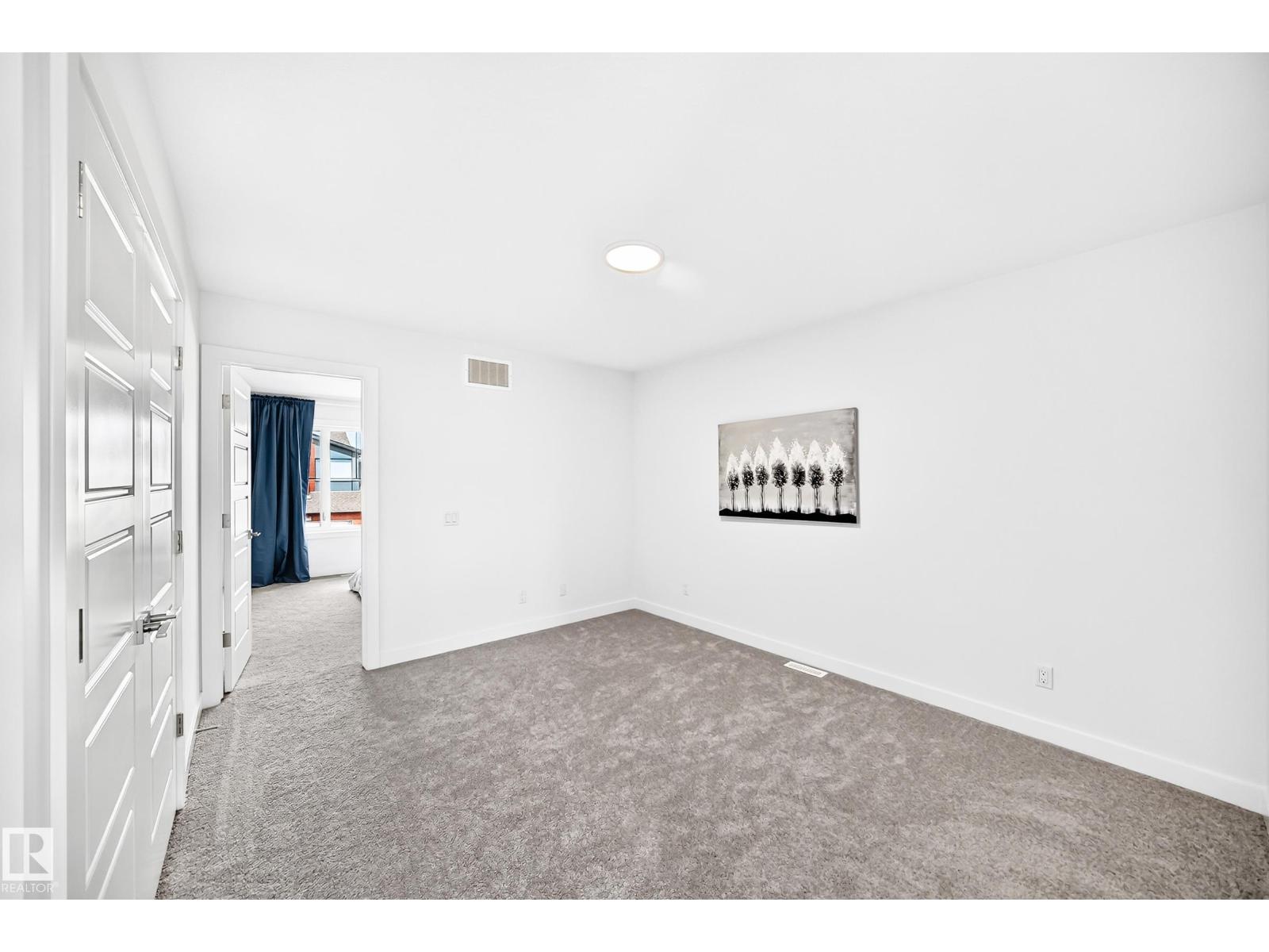 4027 Hawthorn LI SW - 42