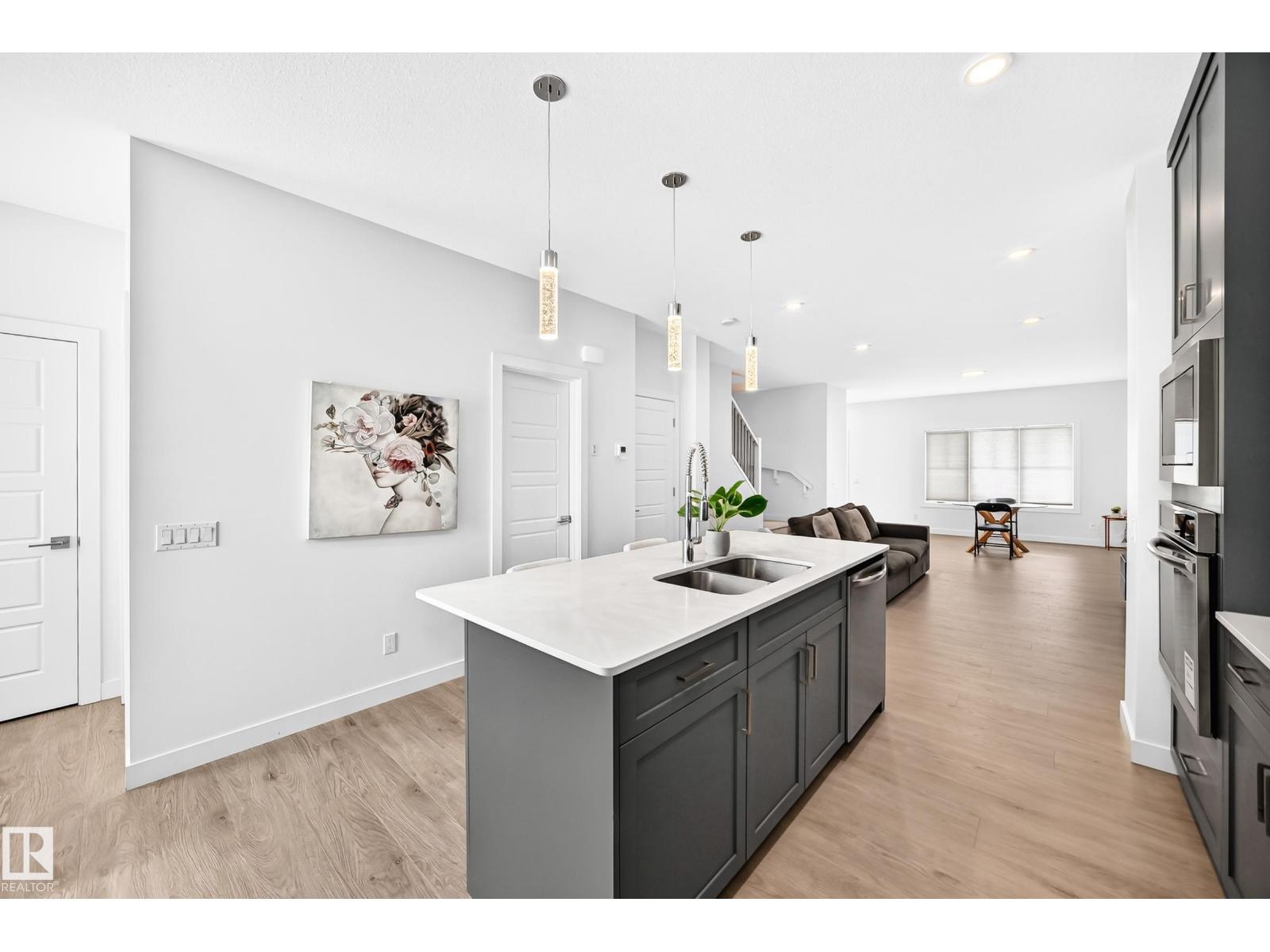 4027 Hawthorn LI SW - 17