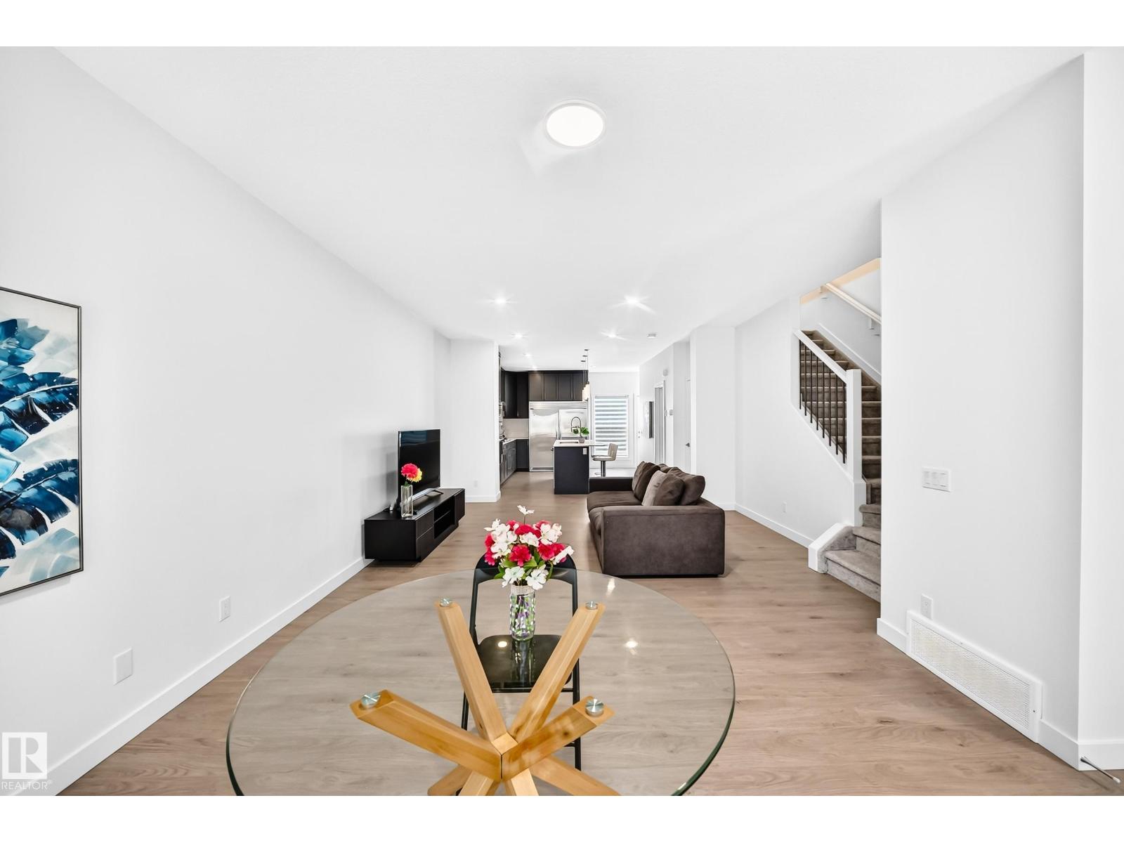 4027 Hawthorn LI SW - 9