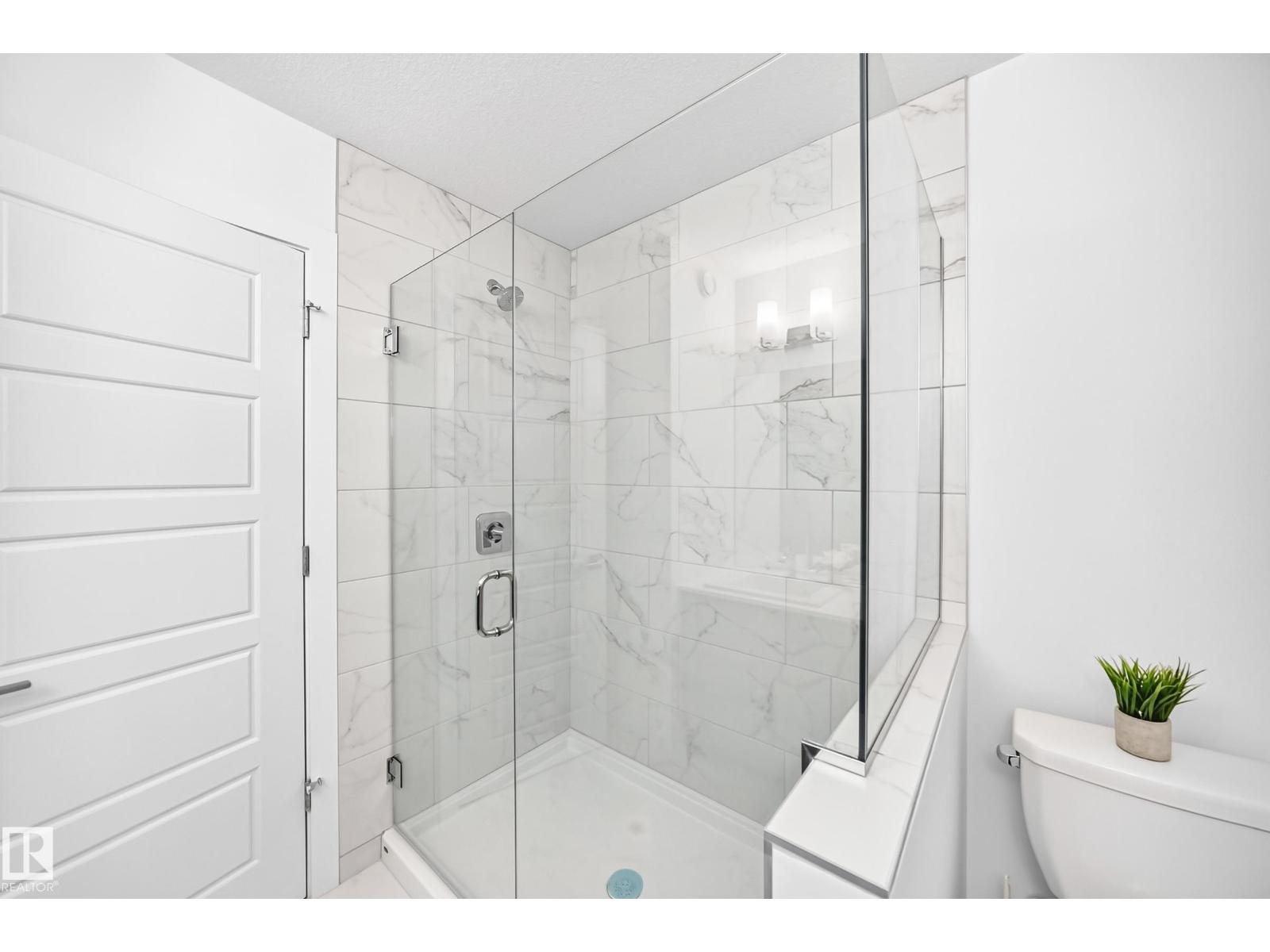 4027 Hawthorn LI SW - 33