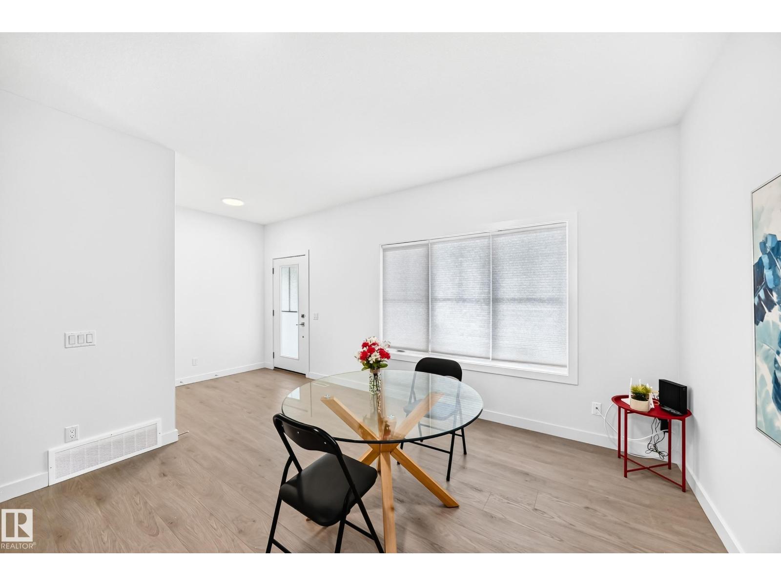 4027 Hawthorn LI SW - 20