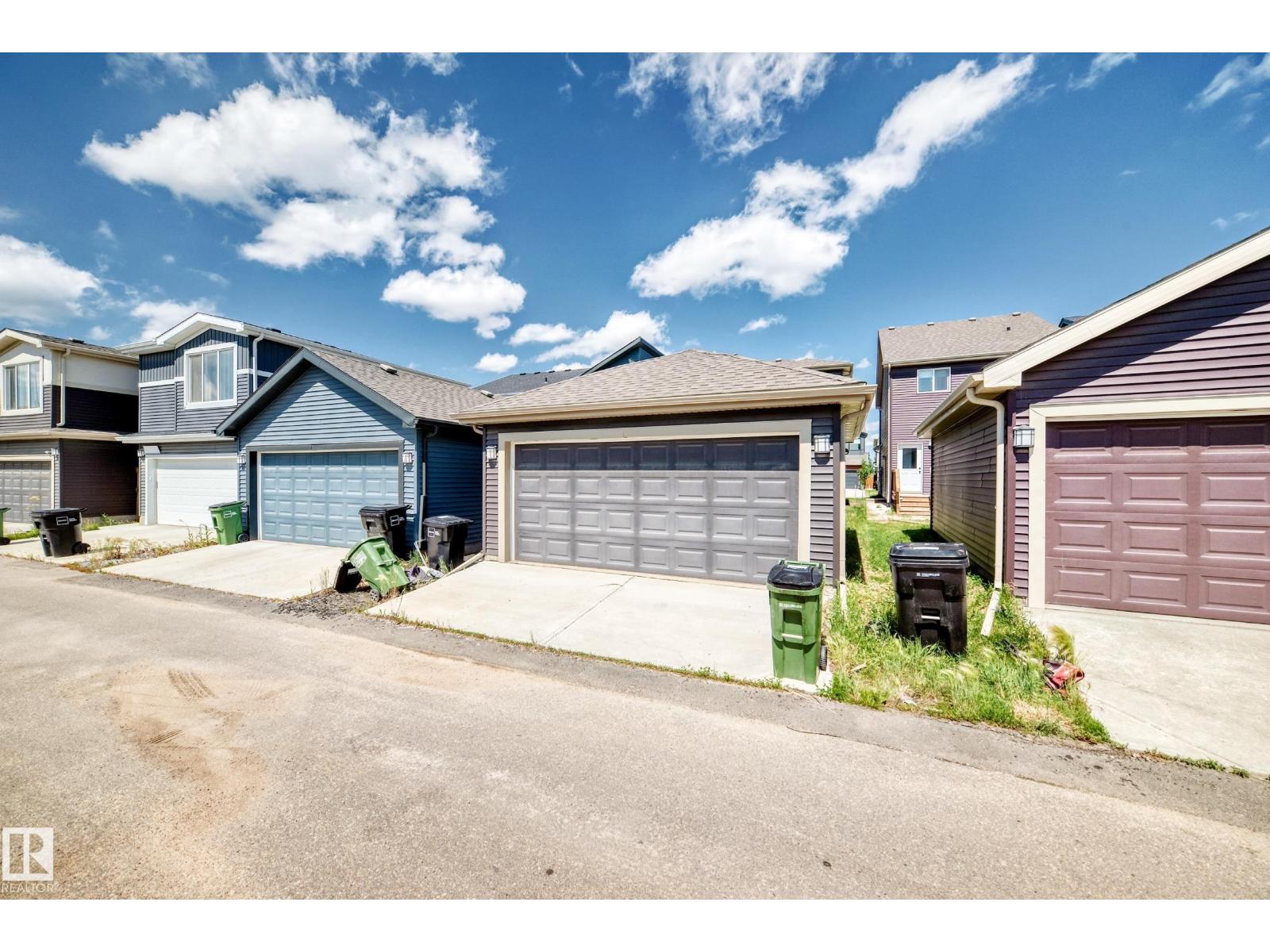4027 Hawthorn LI SW - 55