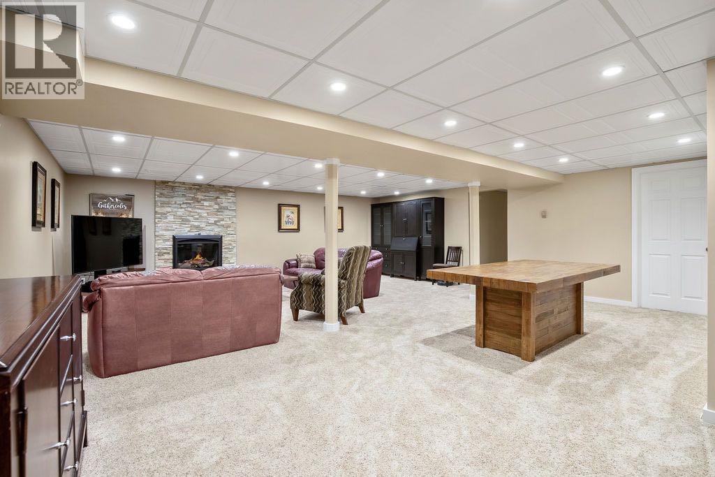 1348 Norfolk Drive NW - 17