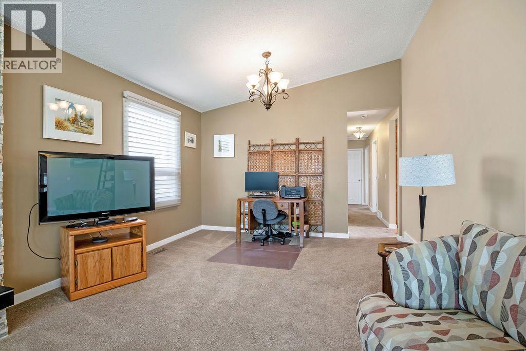 1348 Norfolk Drive NW - 5