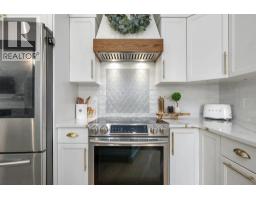 5pc Ensuite bath - 13215 Apex Drive, Lake Country, BC V4V2P1 Photo 10