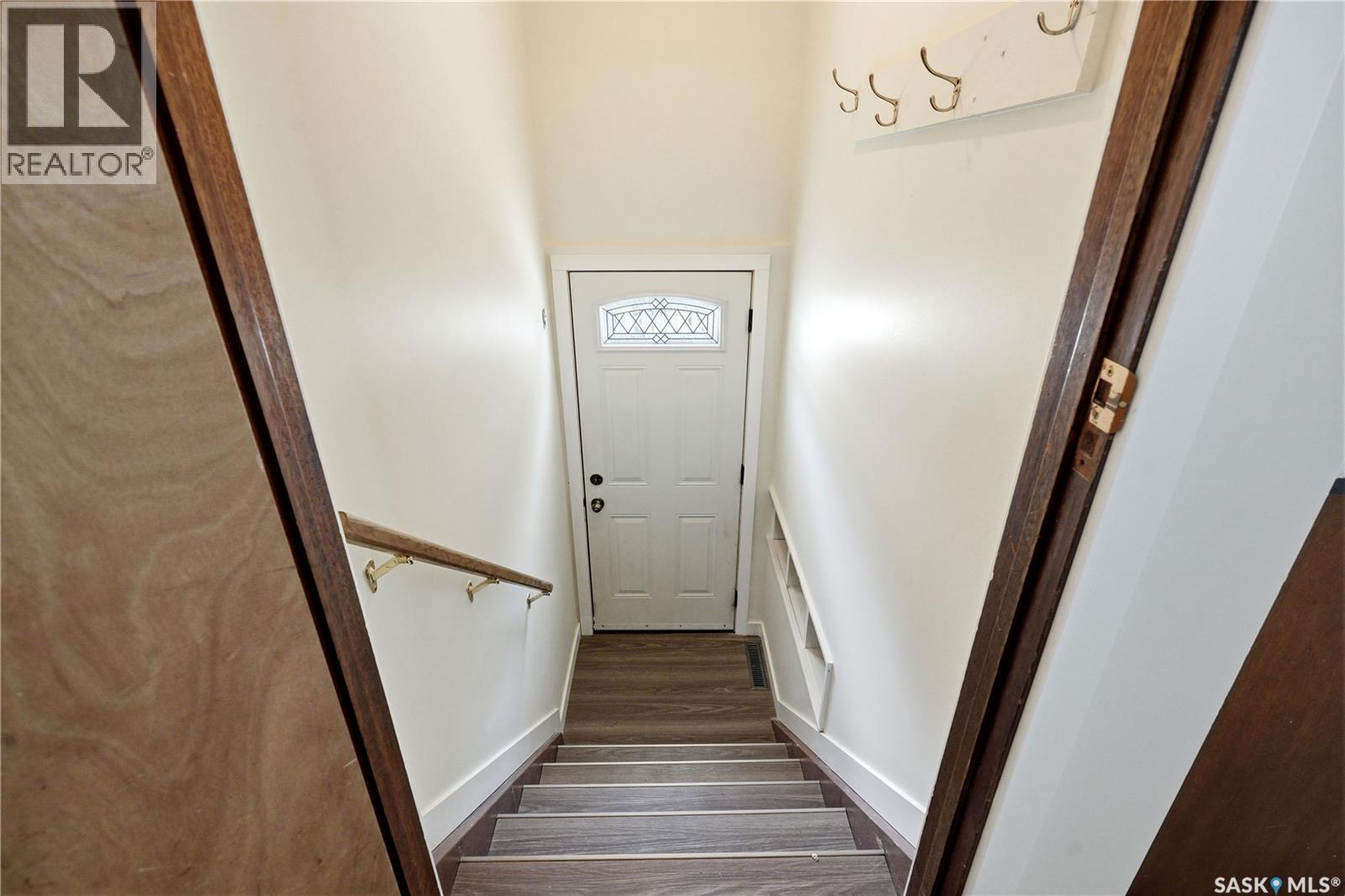 2525 McPherson AVENUE - 27