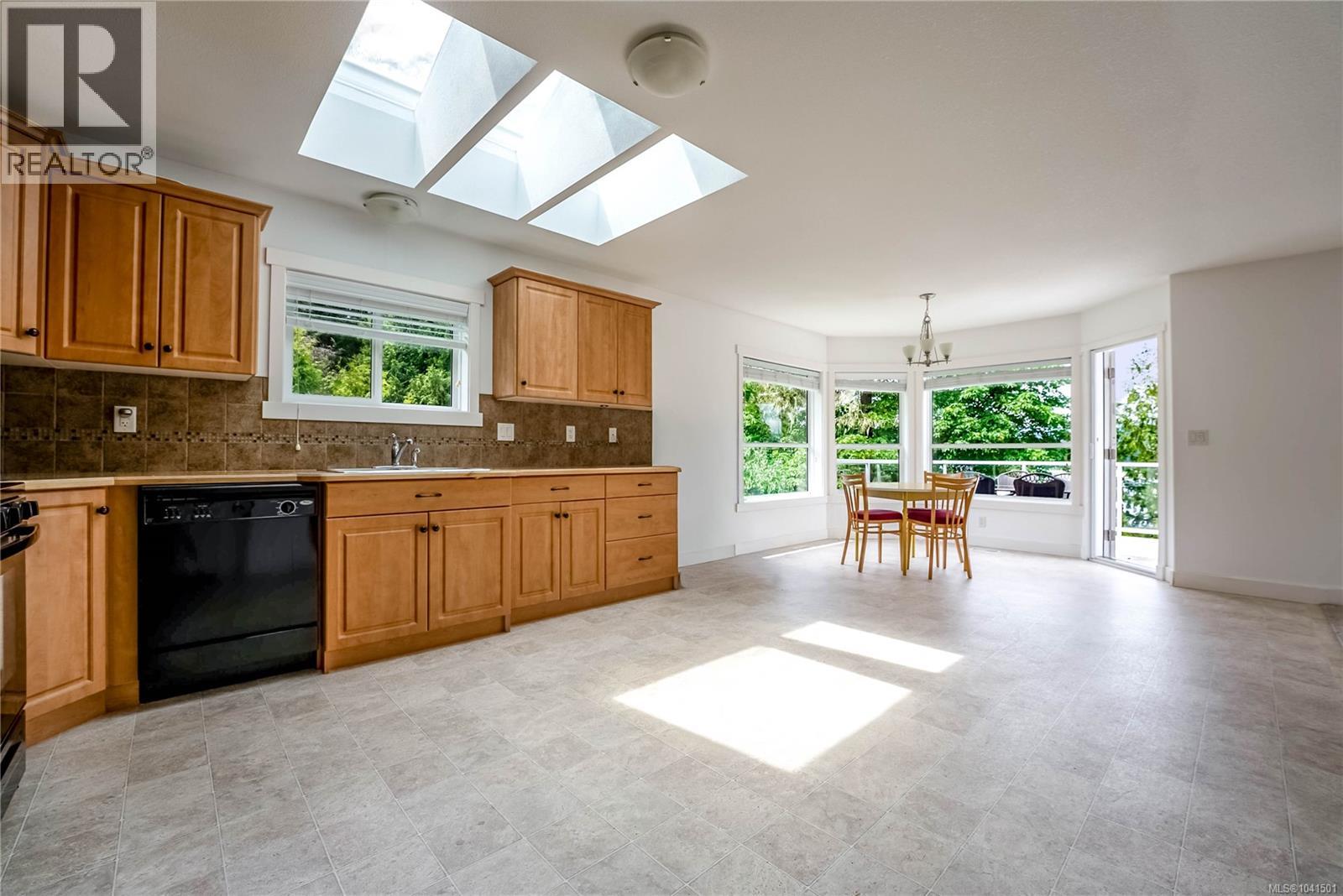 113 Seagirt Rd - Image 8