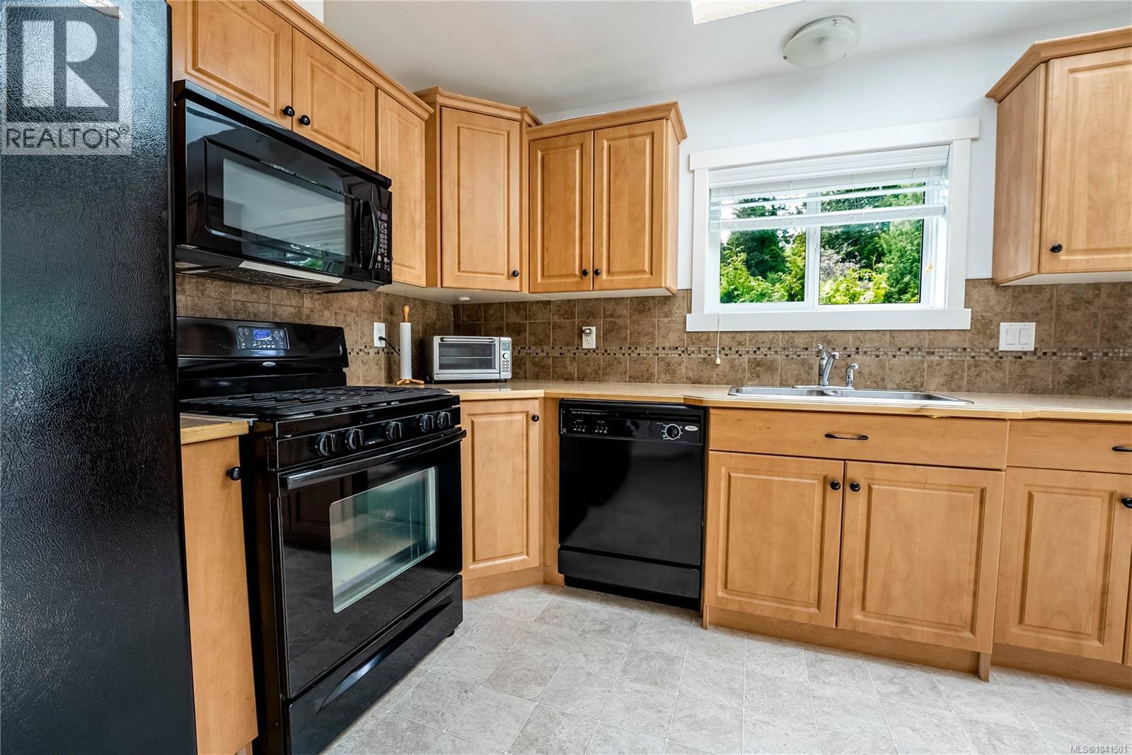 113 Seagirt Rd - Image 7