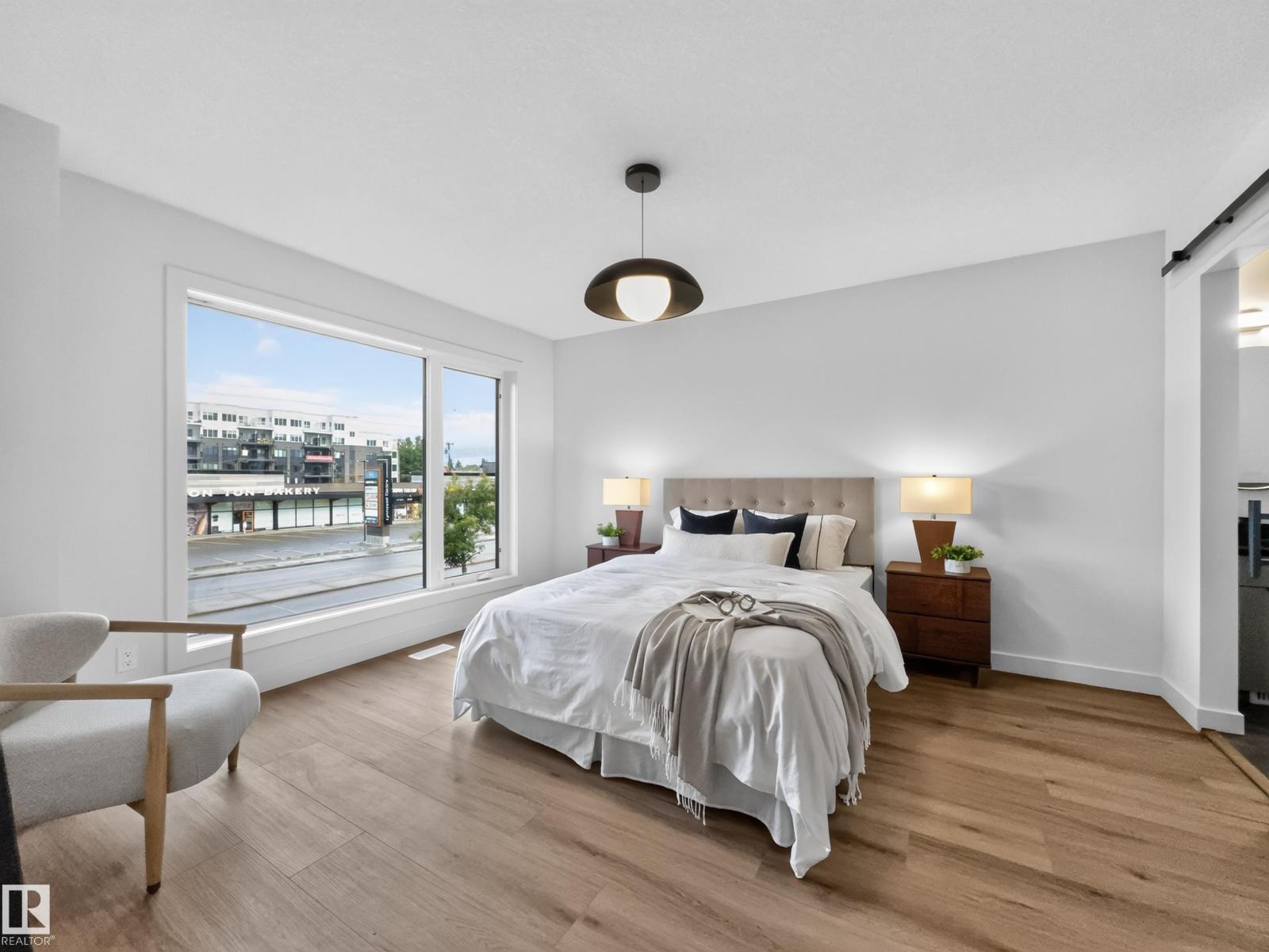 8711 149 ST NW - 26