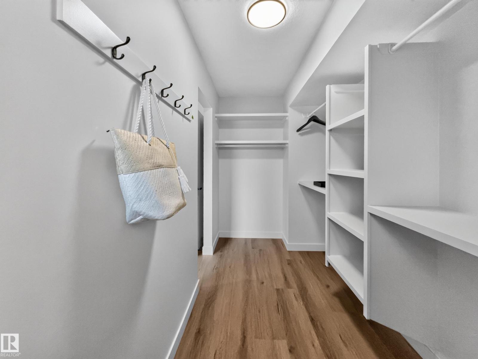 8711 149 ST NW - 30