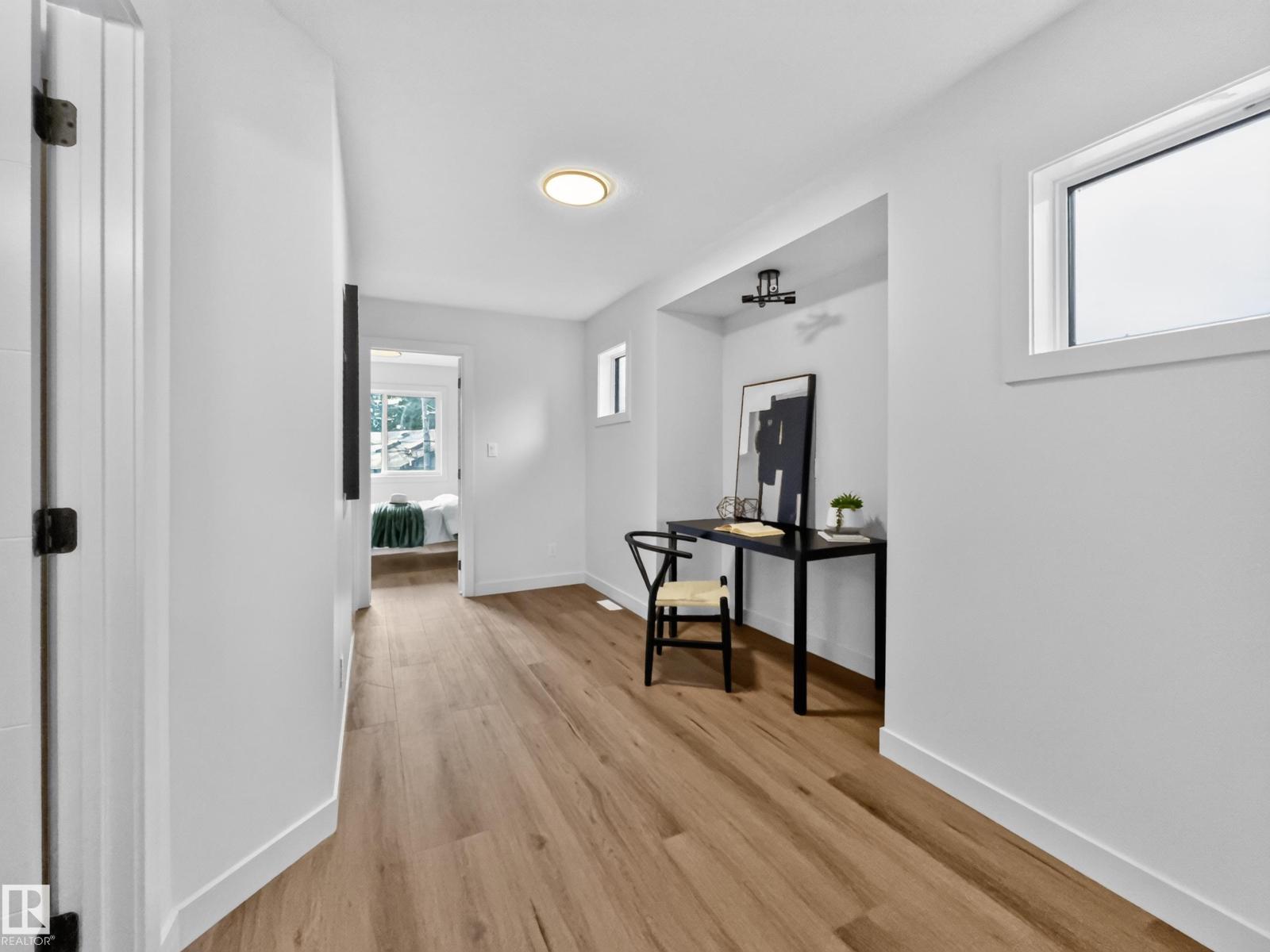 8711 149 ST NW - 37
