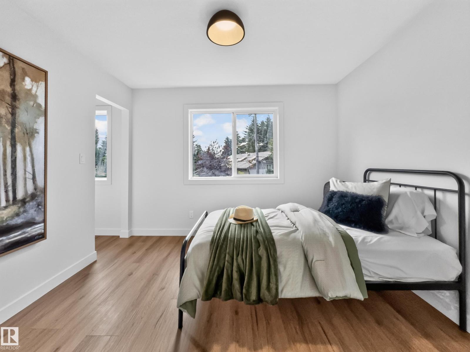 8711 149 ST NW - 42