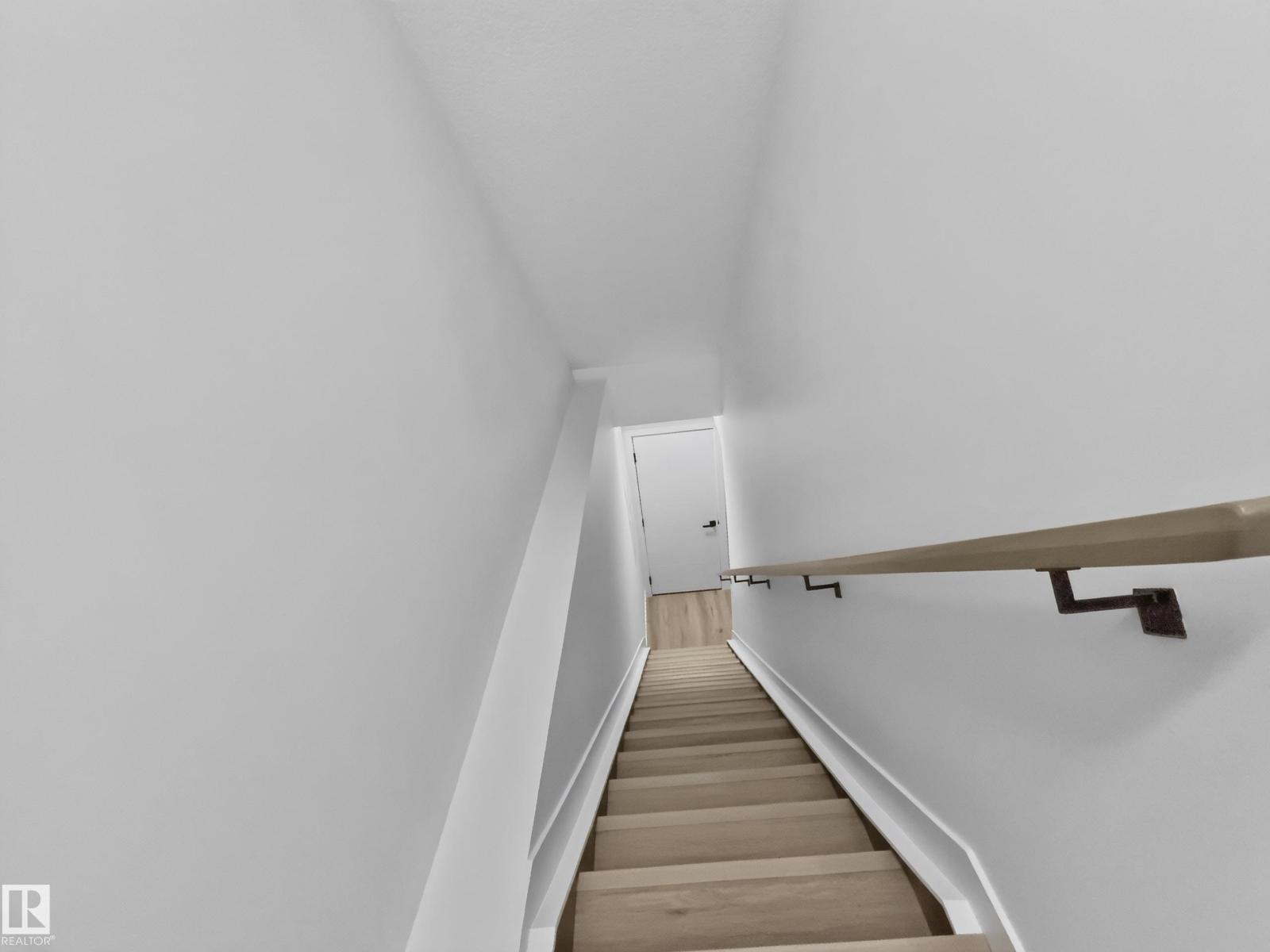 8711 149 ST NW - 46