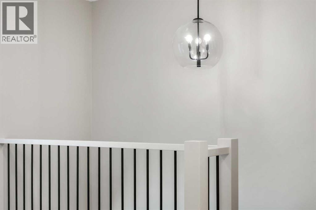 8 Waterford Glen - 24