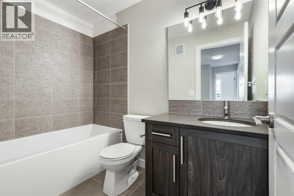8 Waterford Glen - 28