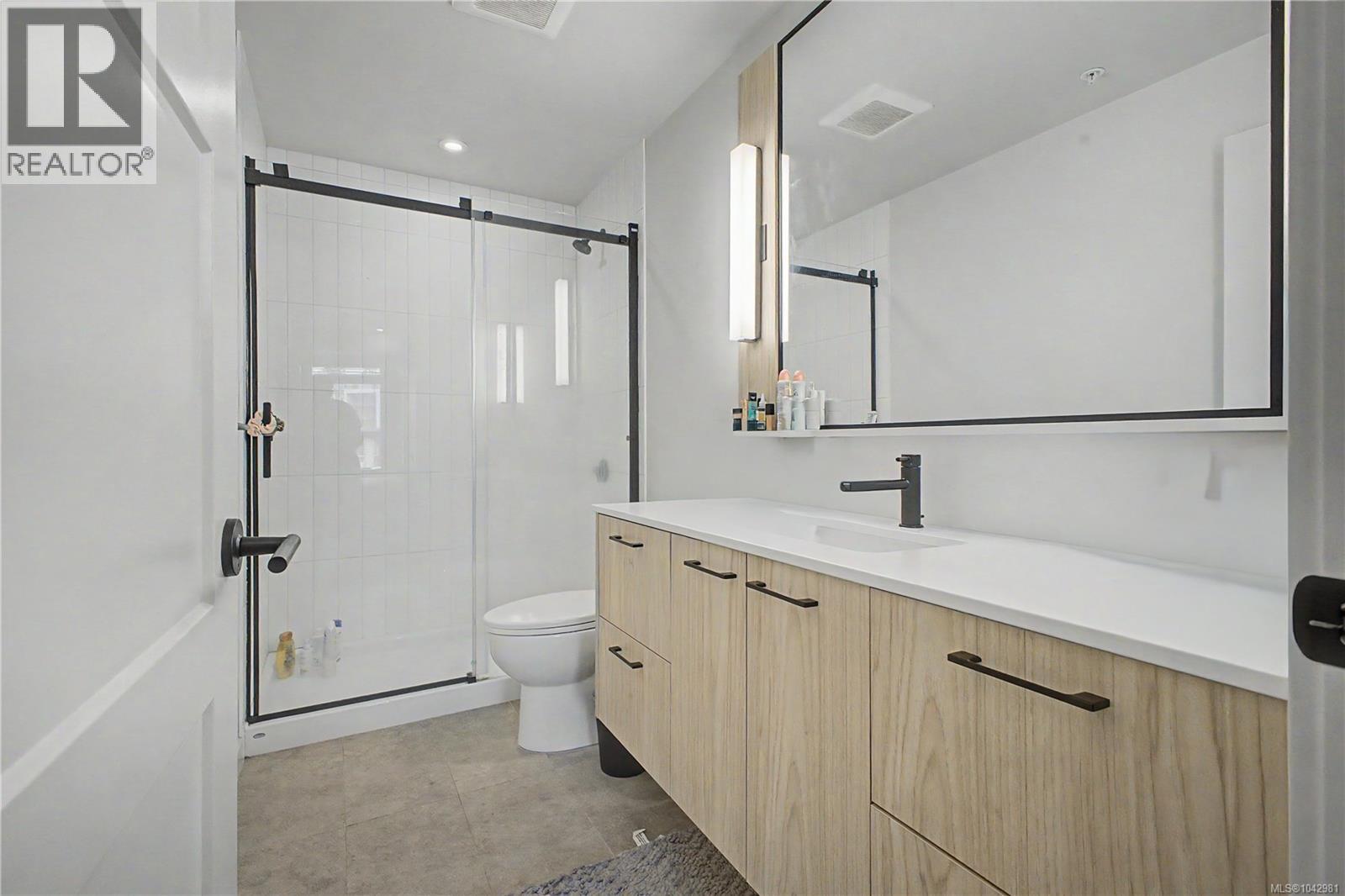 #304 947 Whirlaway Cres - 15