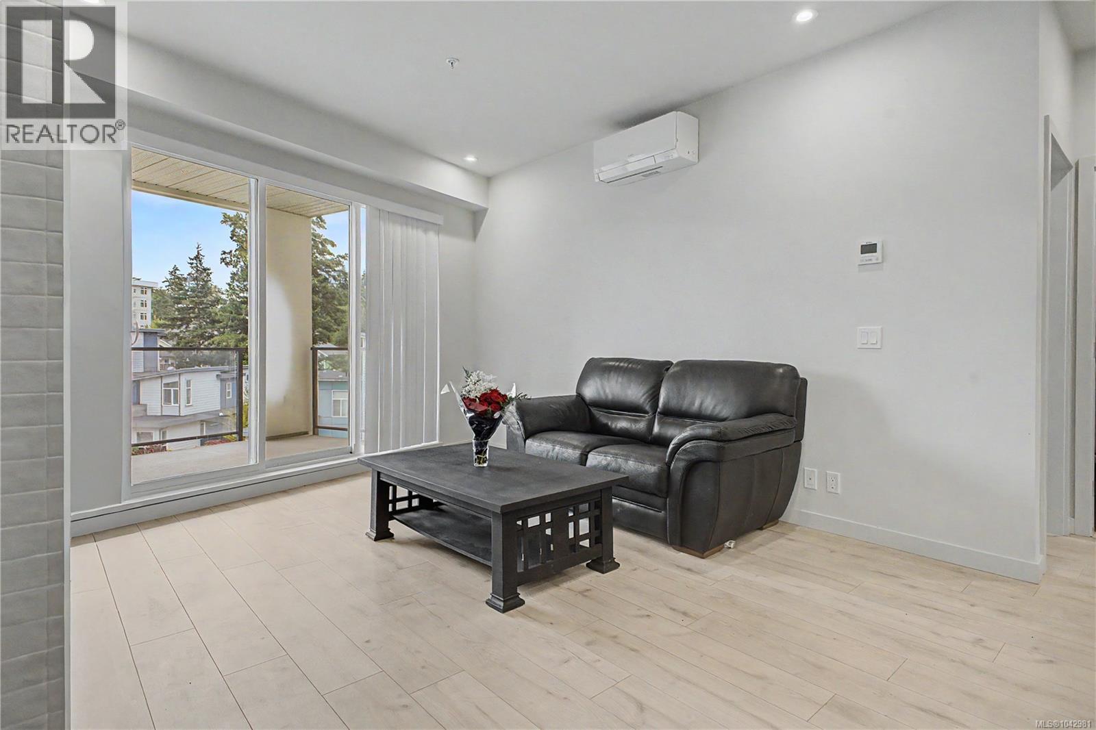#304 947 Whirlaway Cres - 7