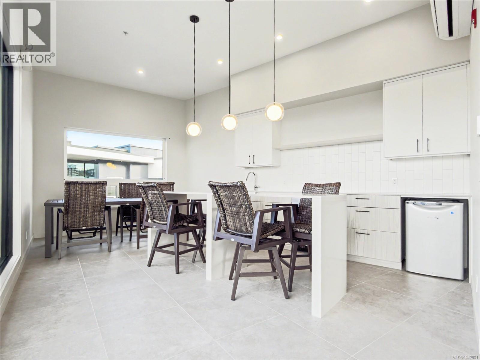 #304 947 Whirlaway Cres - 23