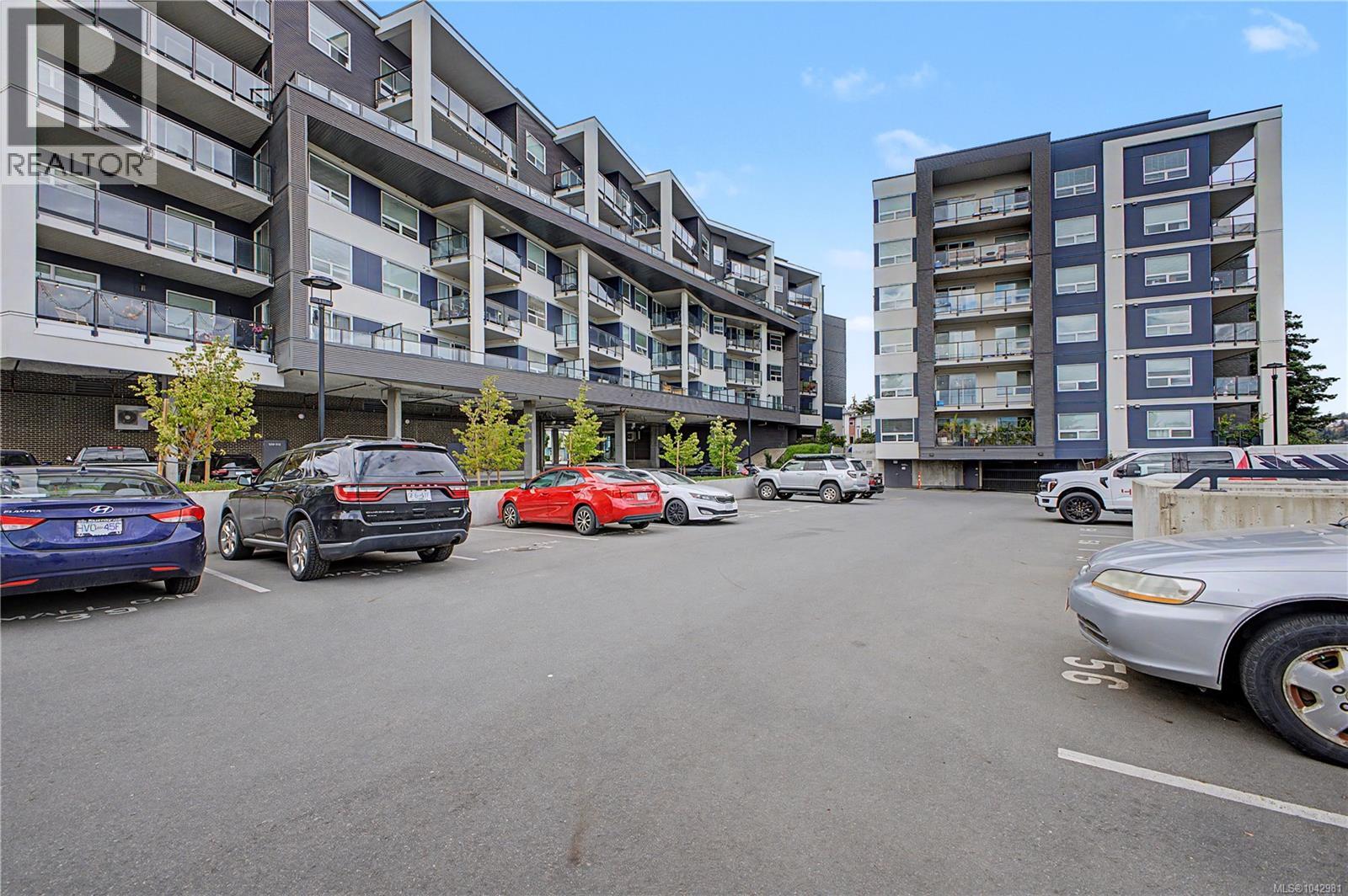#304 947 Whirlaway Cres - 28