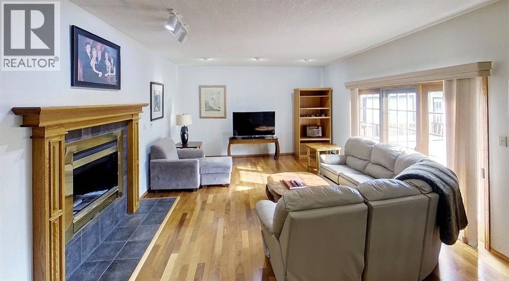 5245 16 Avenue - Image 24