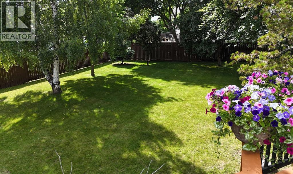 5245 16 Avenue - Image 13