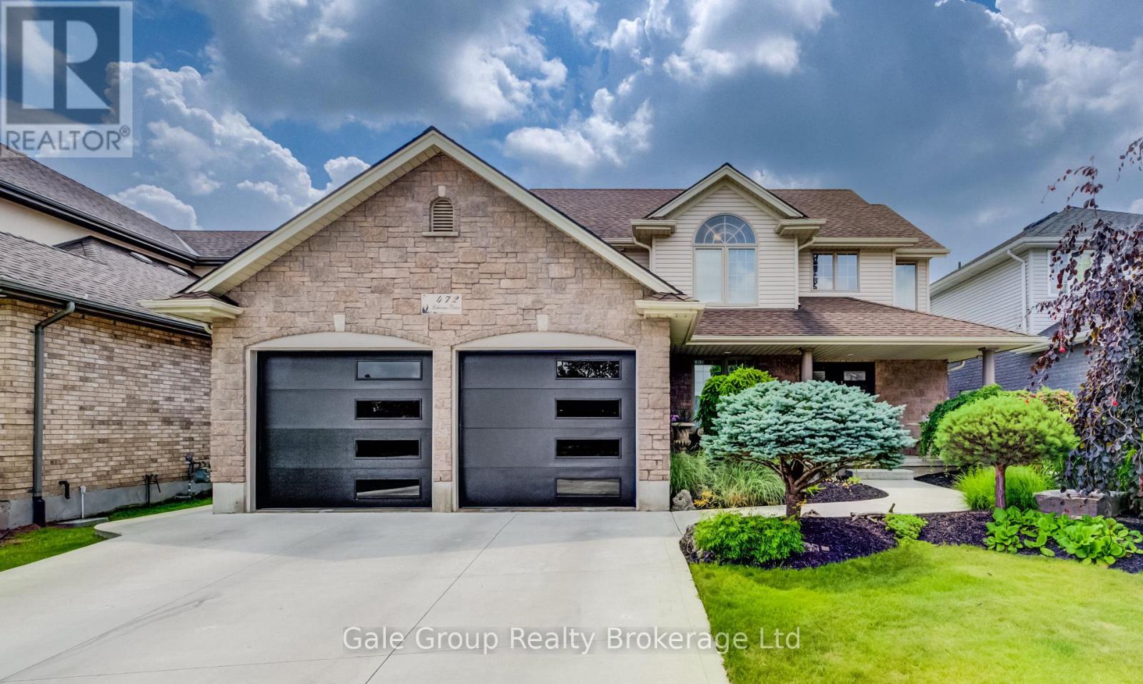 472 LAKEVIEW DRIVE - 1