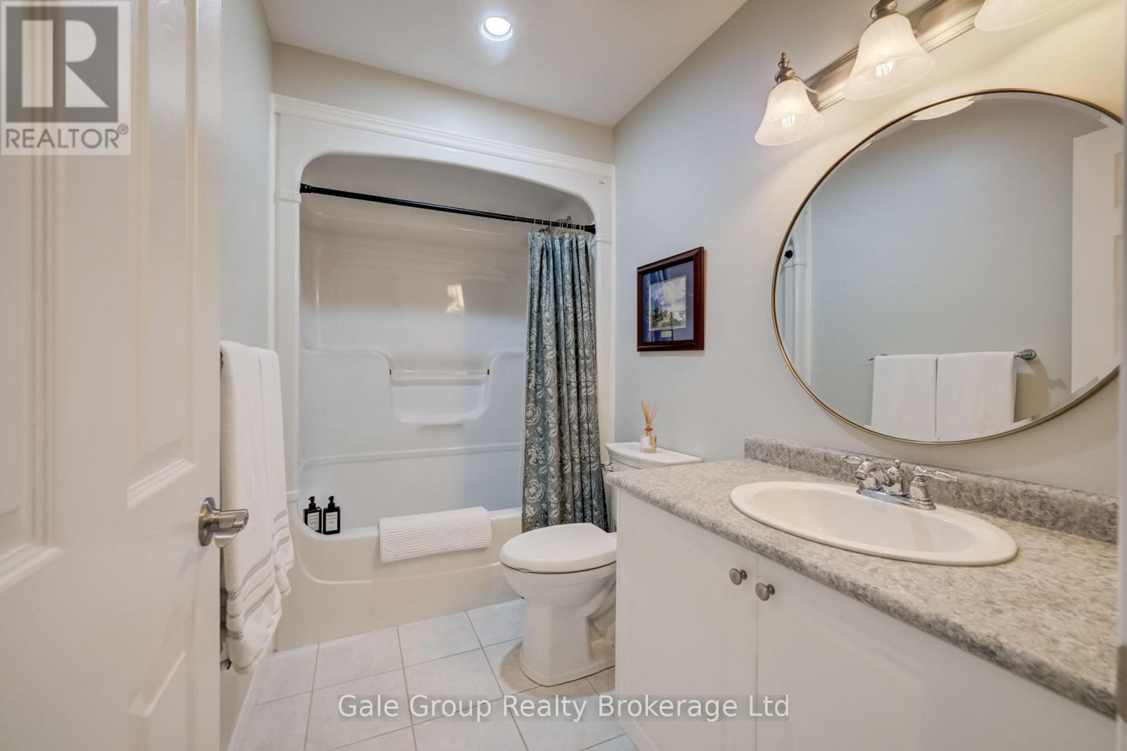 472 LAKEVIEW DRIVE - 30