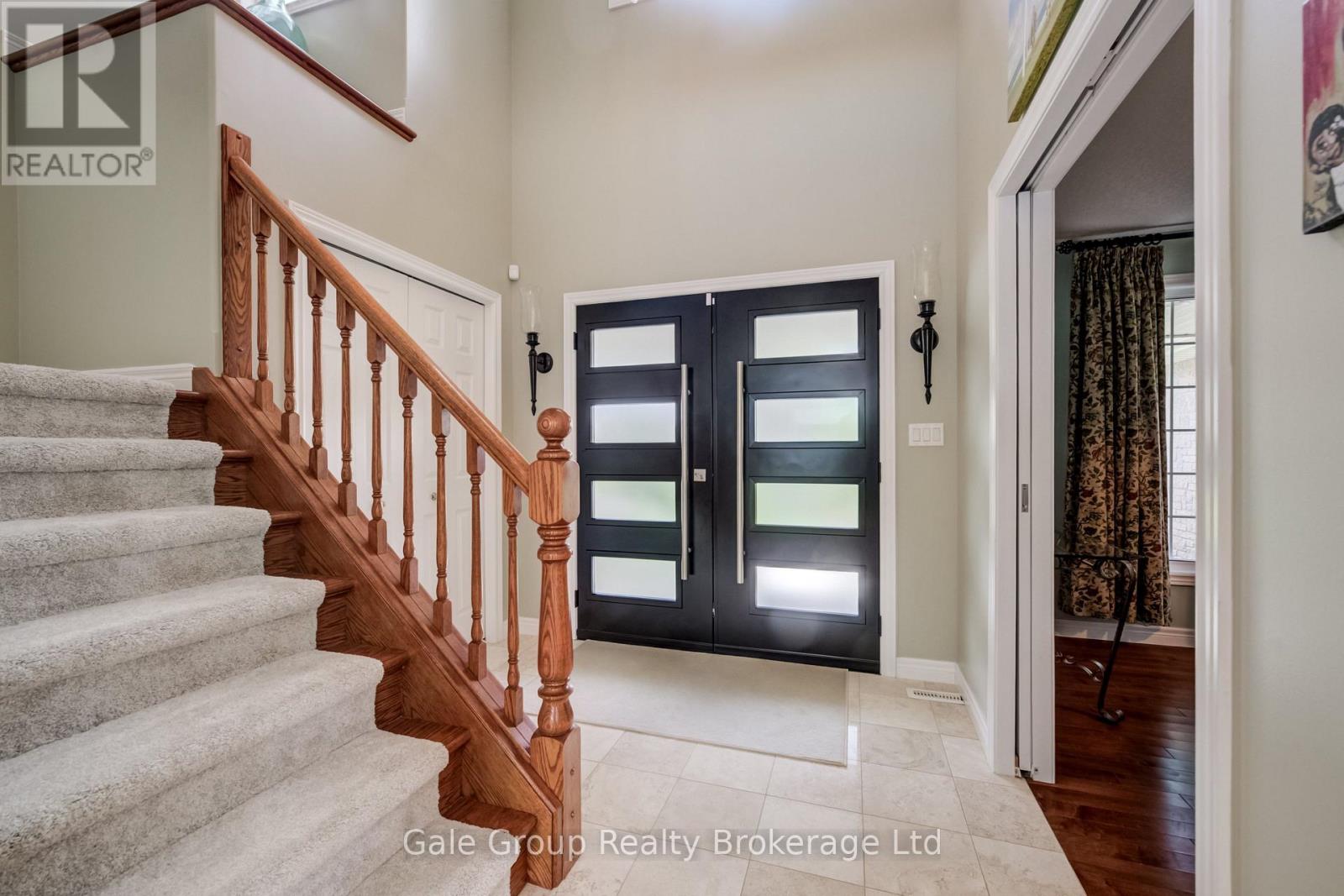 472 LAKEVIEW DRIVE - 5