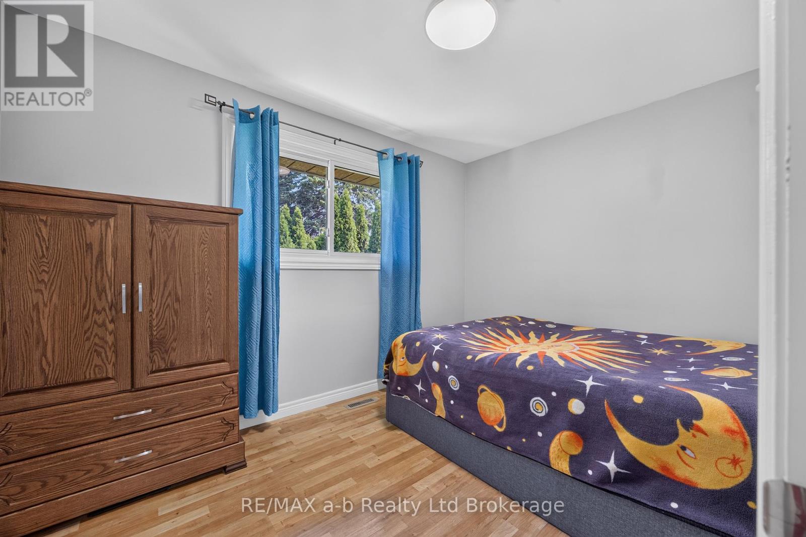 7 MARCHANT STREET - 17
