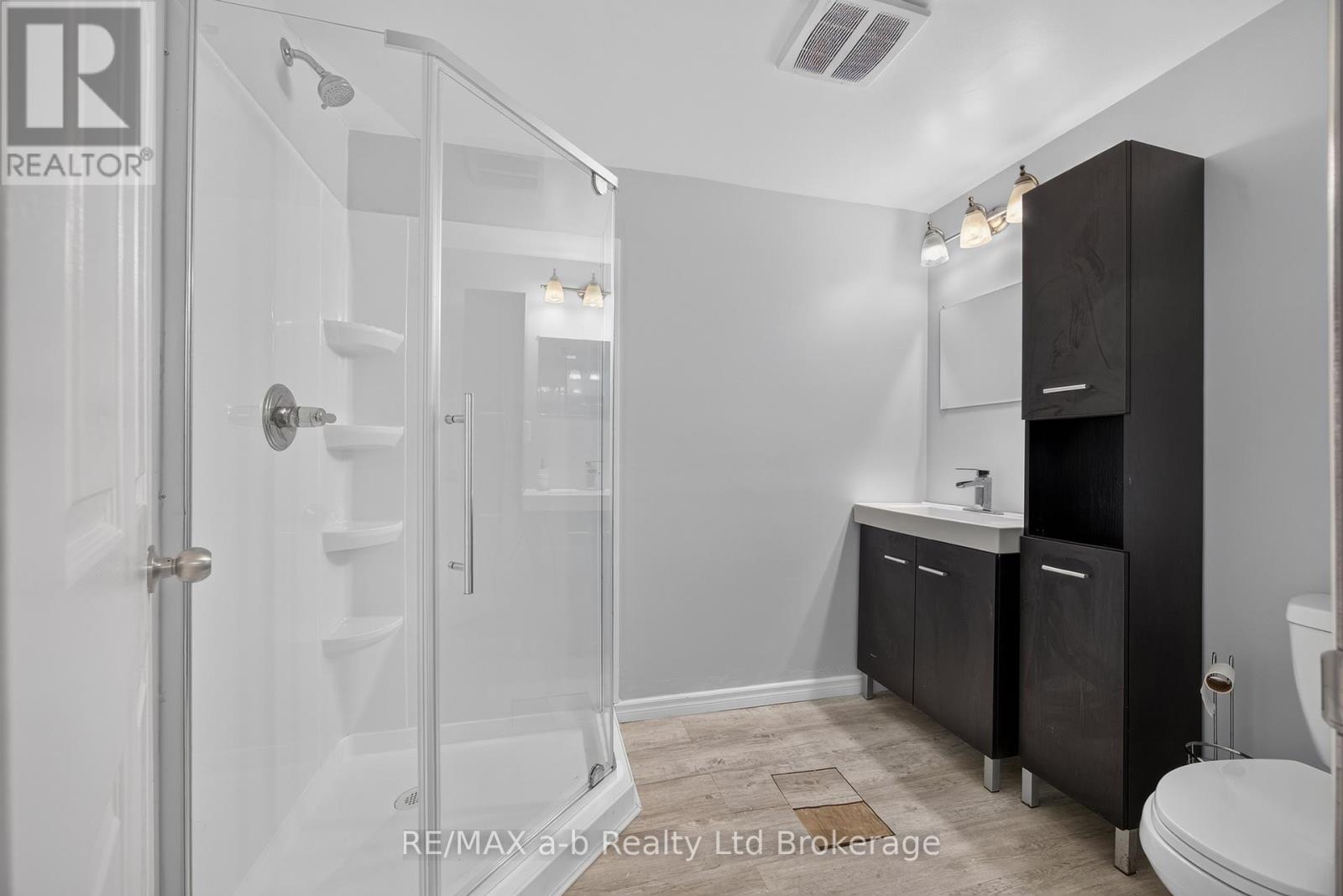 7 MARCHANT STREET - 20