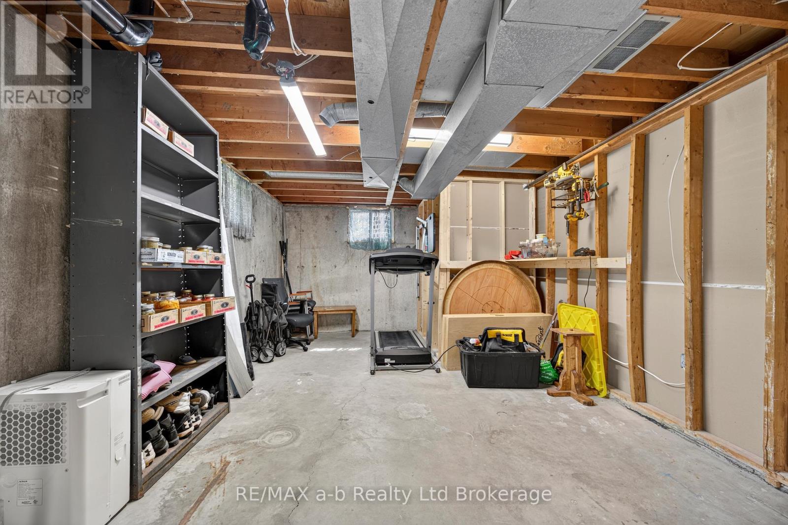 7 MARCHANT STREET - 24