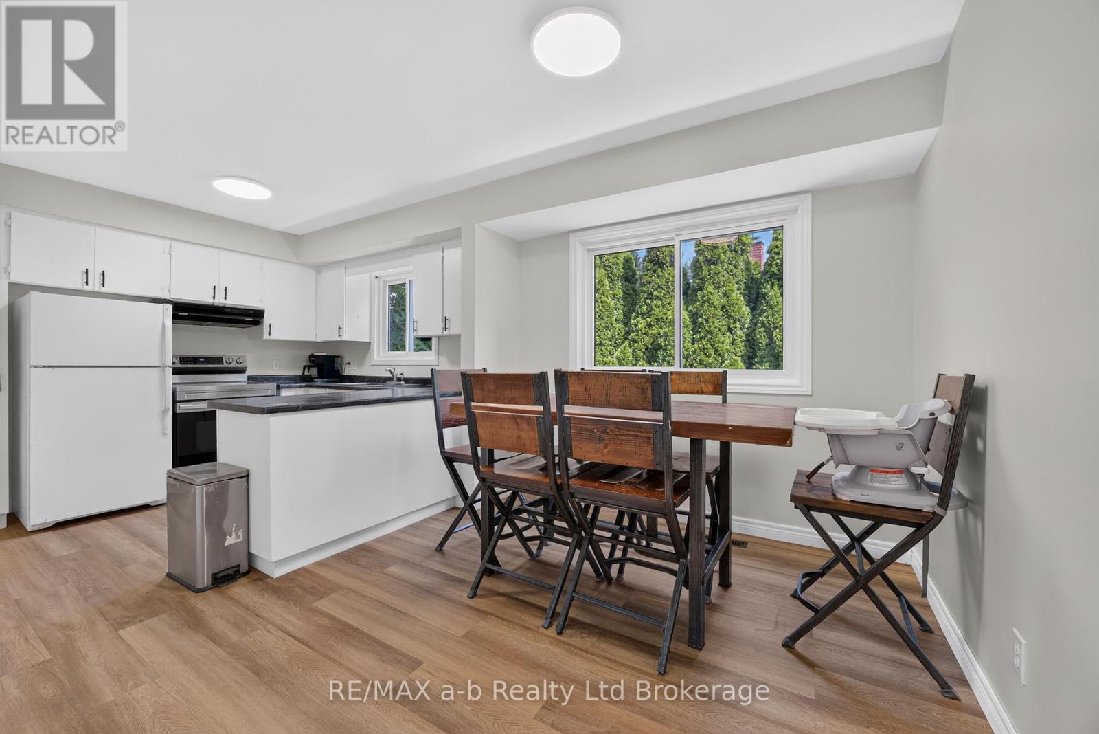 7 MARCHANT STREET - 9