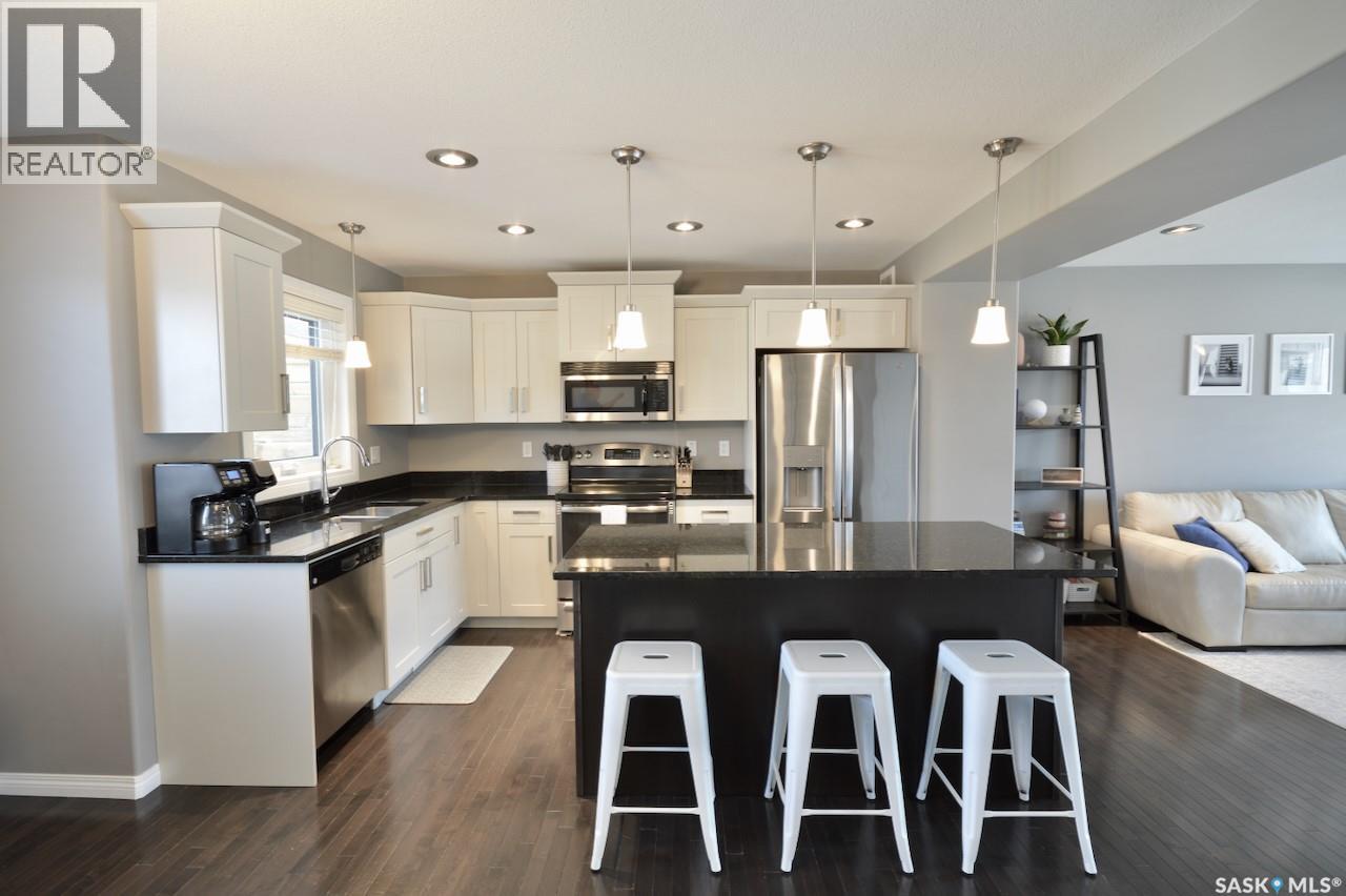 414 Veltkamp CRESCENT - 22