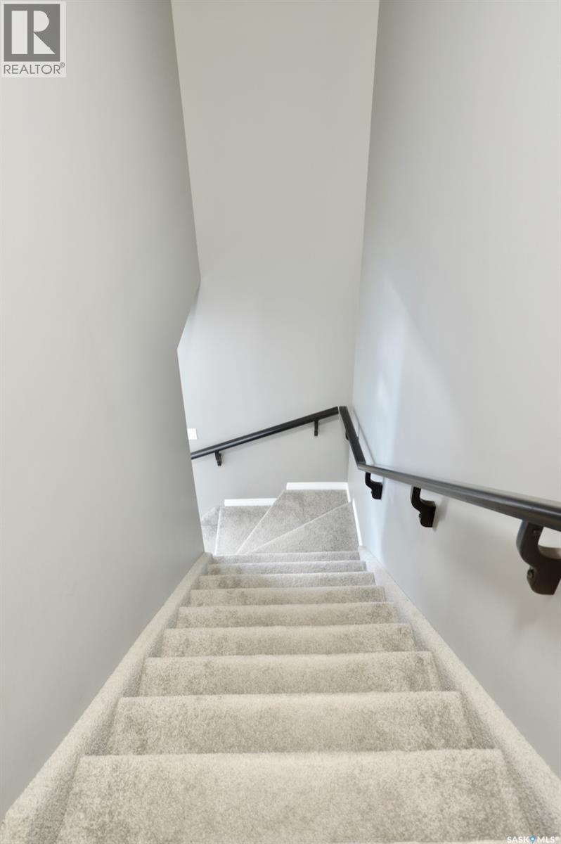 414 Veltkamp CRESCENT - 27