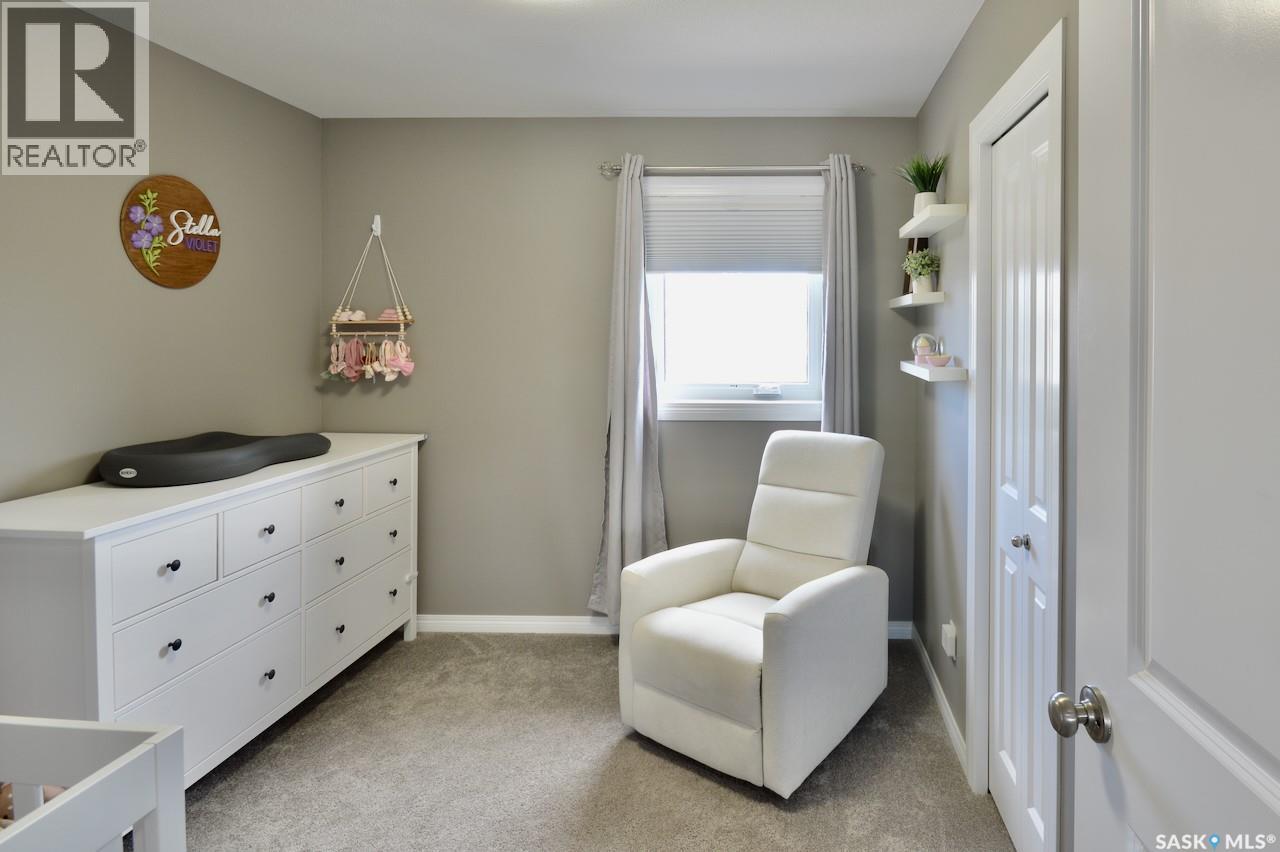 414 Veltkamp CRESCENT - 28