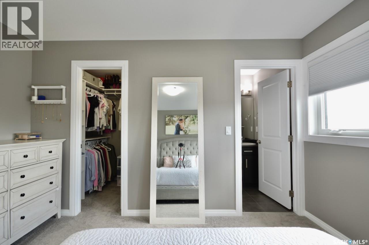 414 Veltkamp CRESCENT - 37