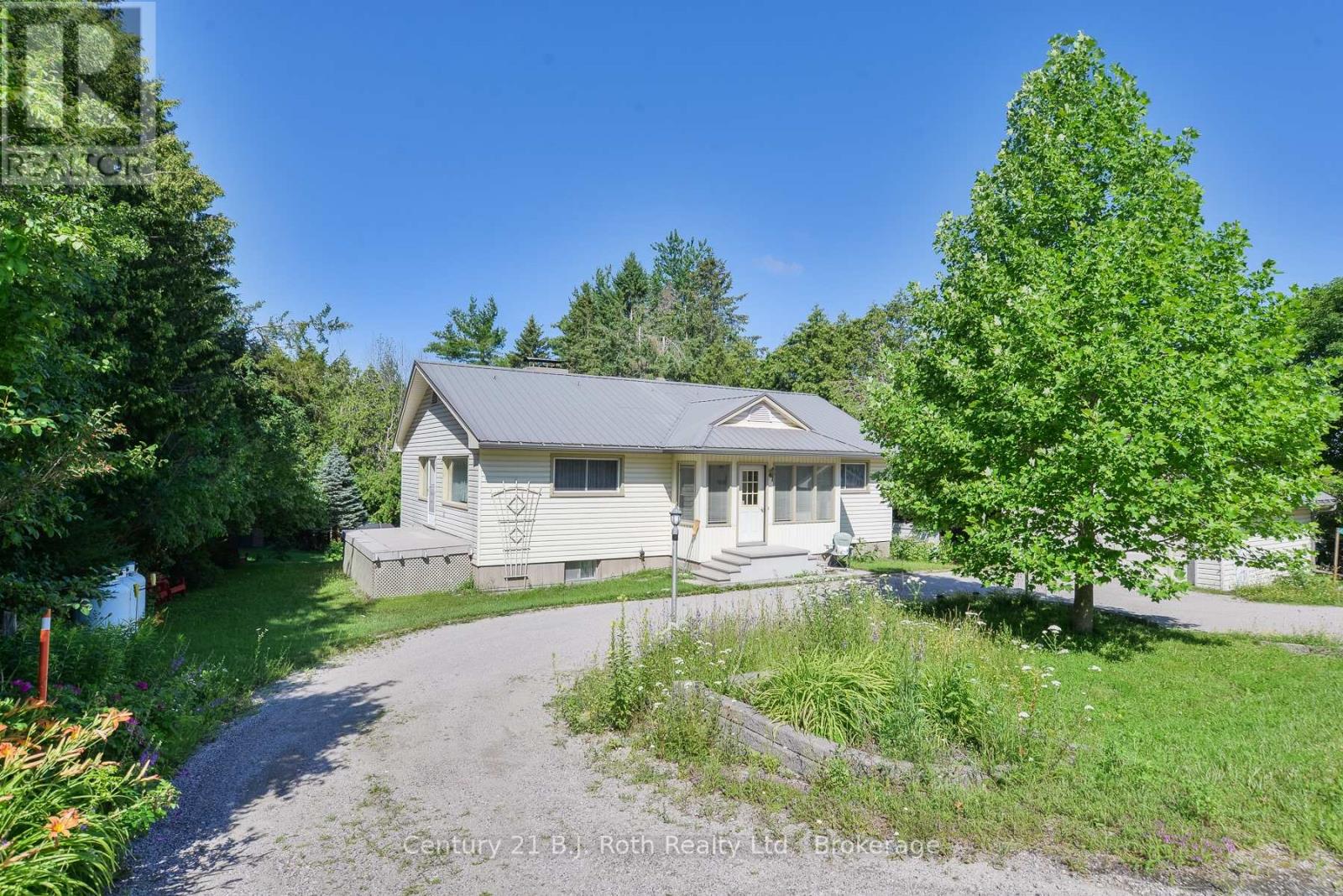 4548 ORKNEY HEIGHTS - 1
